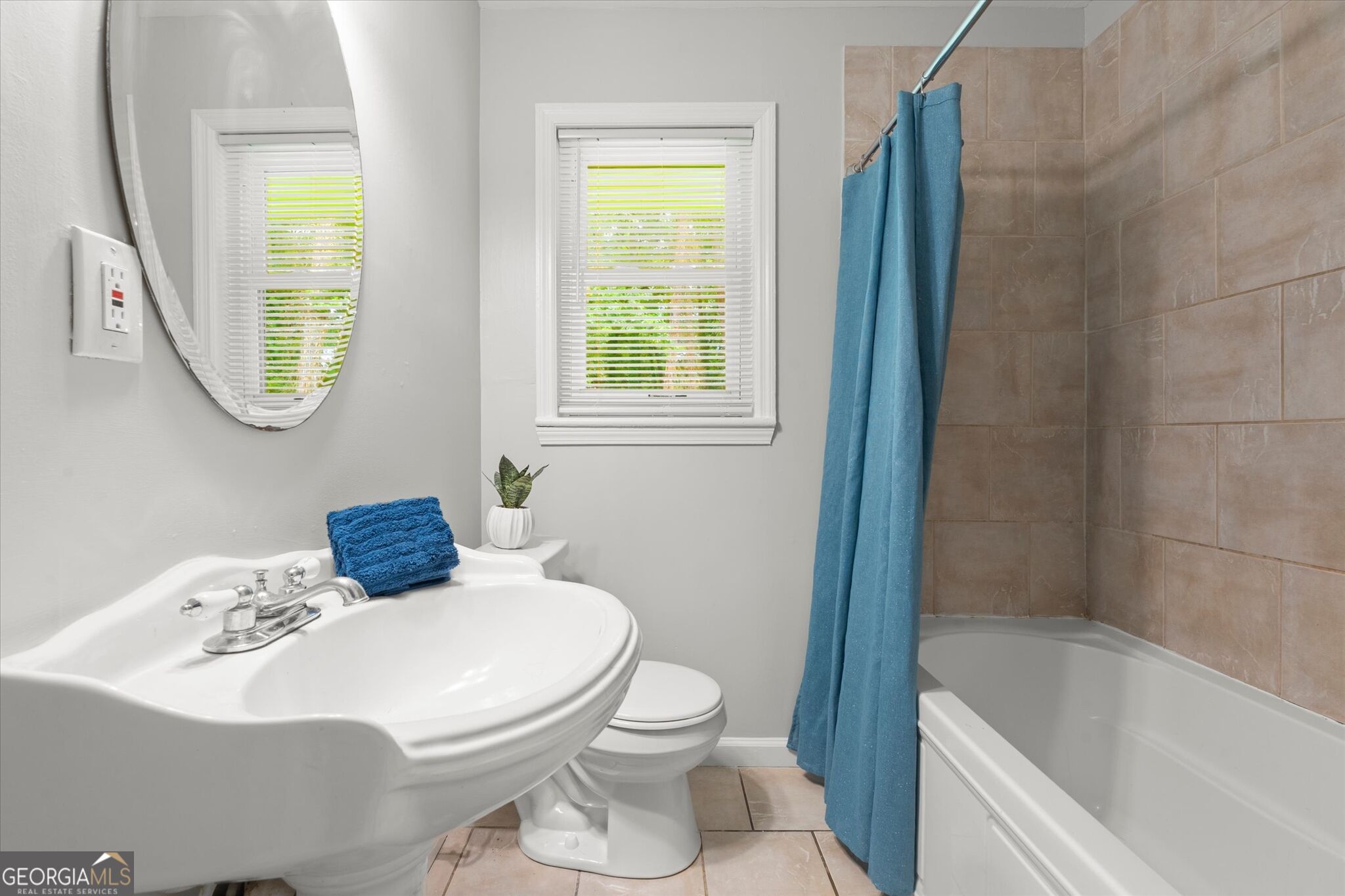 677 N Hairston Road Property Photo 23