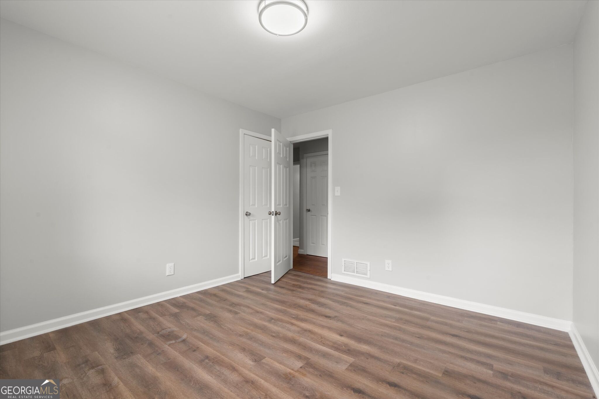 677 N Hairston Road Property Photo 26