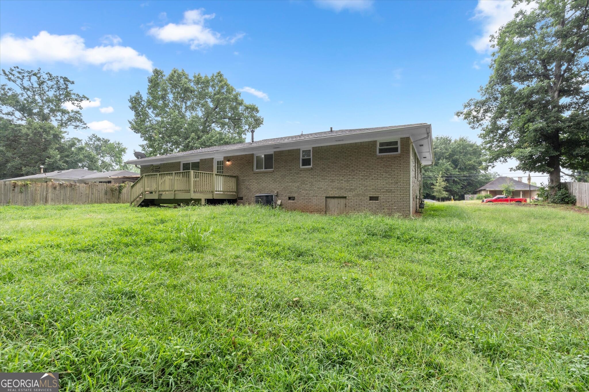 677 N Hairston Road Property Photo 34