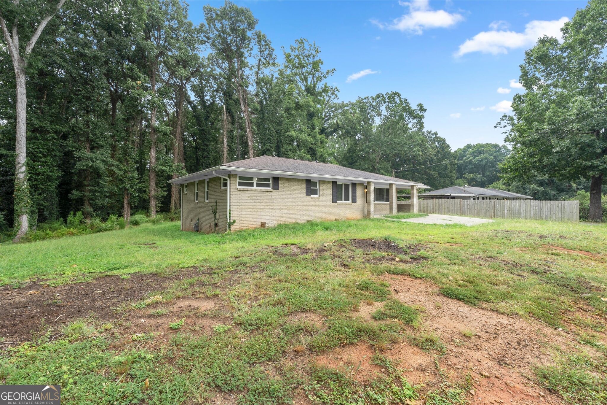677 N Hairston Road Property Photo 37