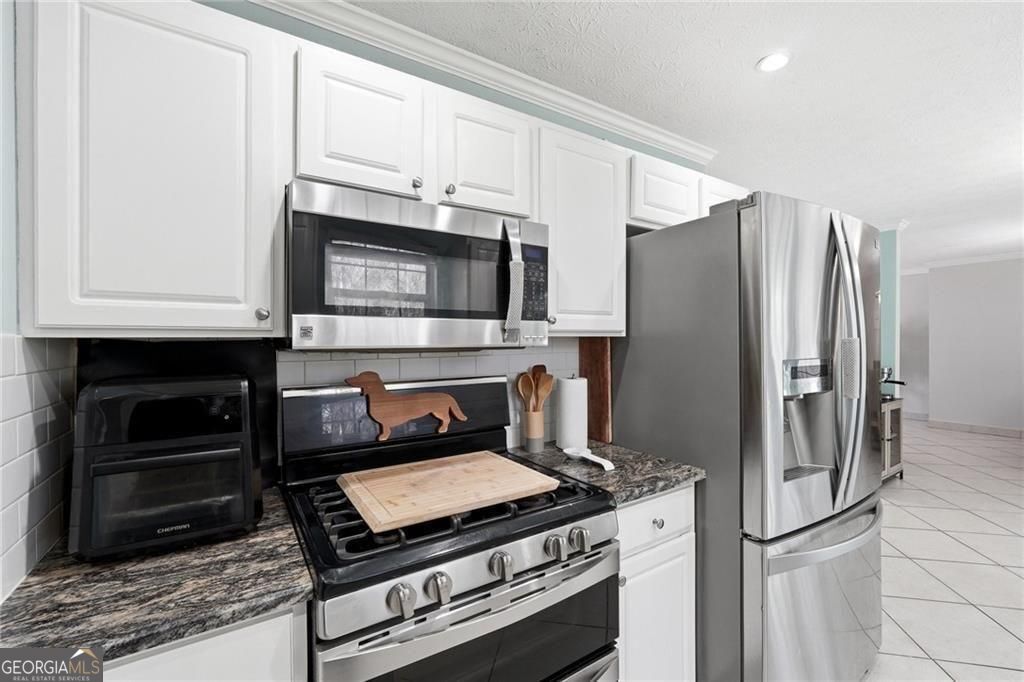 4643 Noah Overlook W Property Photo 10