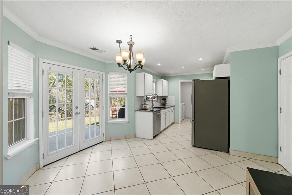 4643 Noah Overlook W Property Photo 12