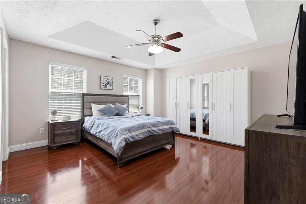 4643 Noah Overlook W Property Photo 14