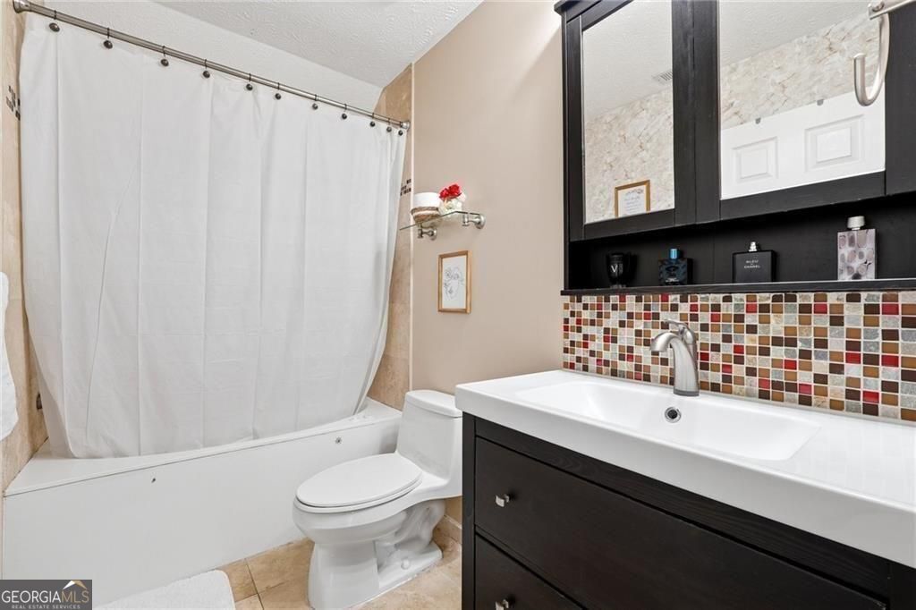 4643 Noah Overlook W Property Photo 21