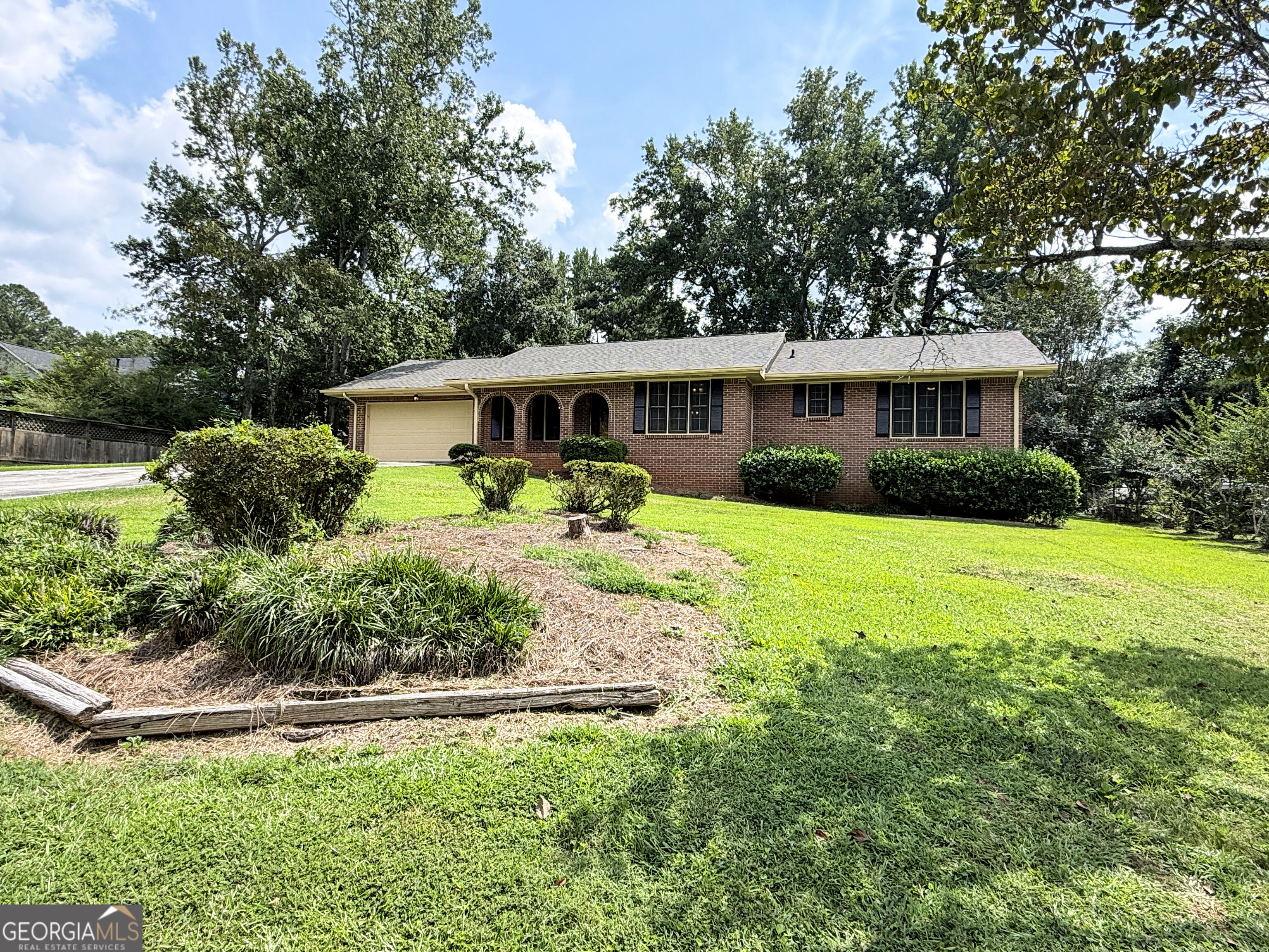2305 Village Drive Property Photo 1