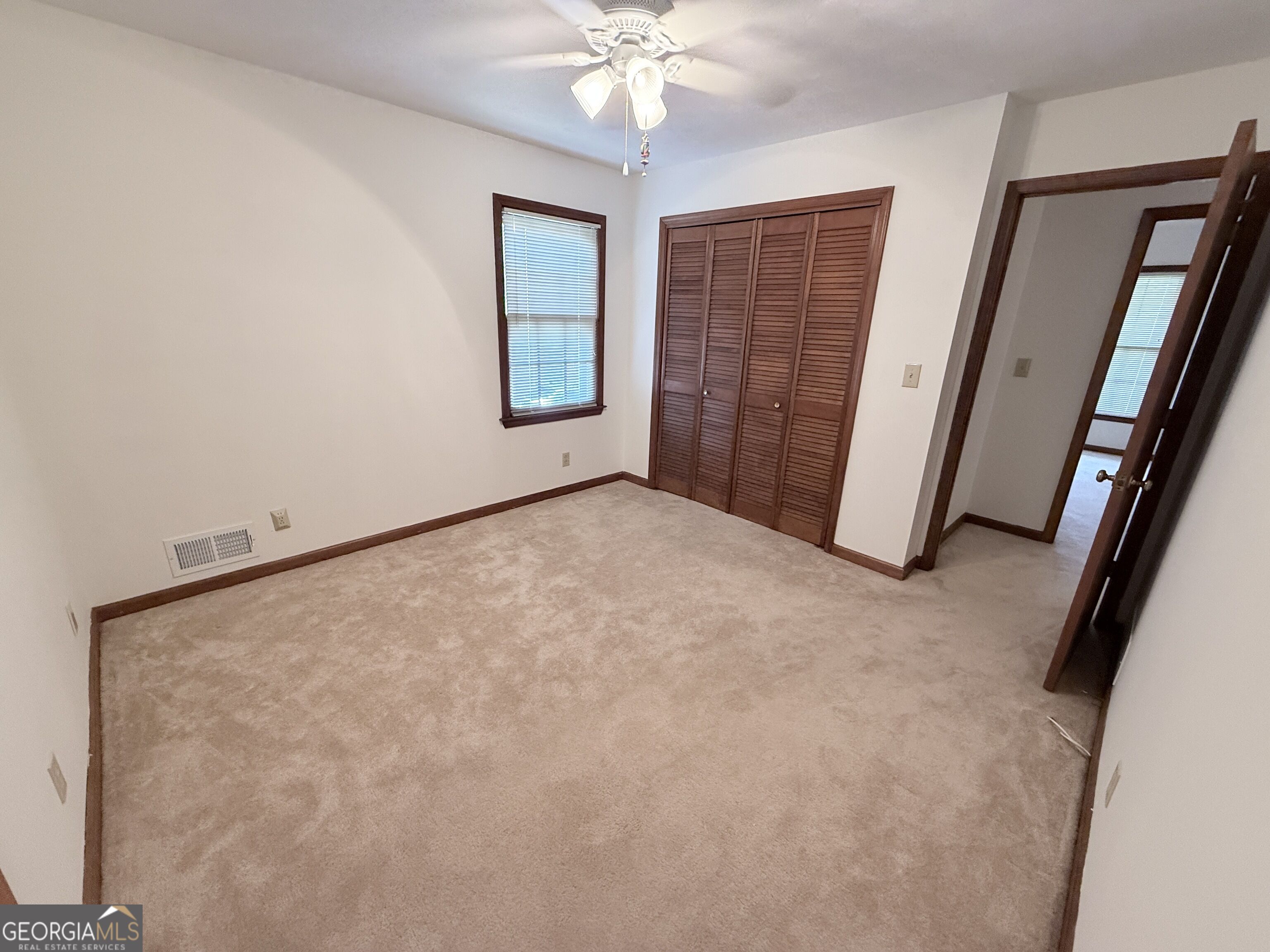 2305 Village Drive Property Photo 18