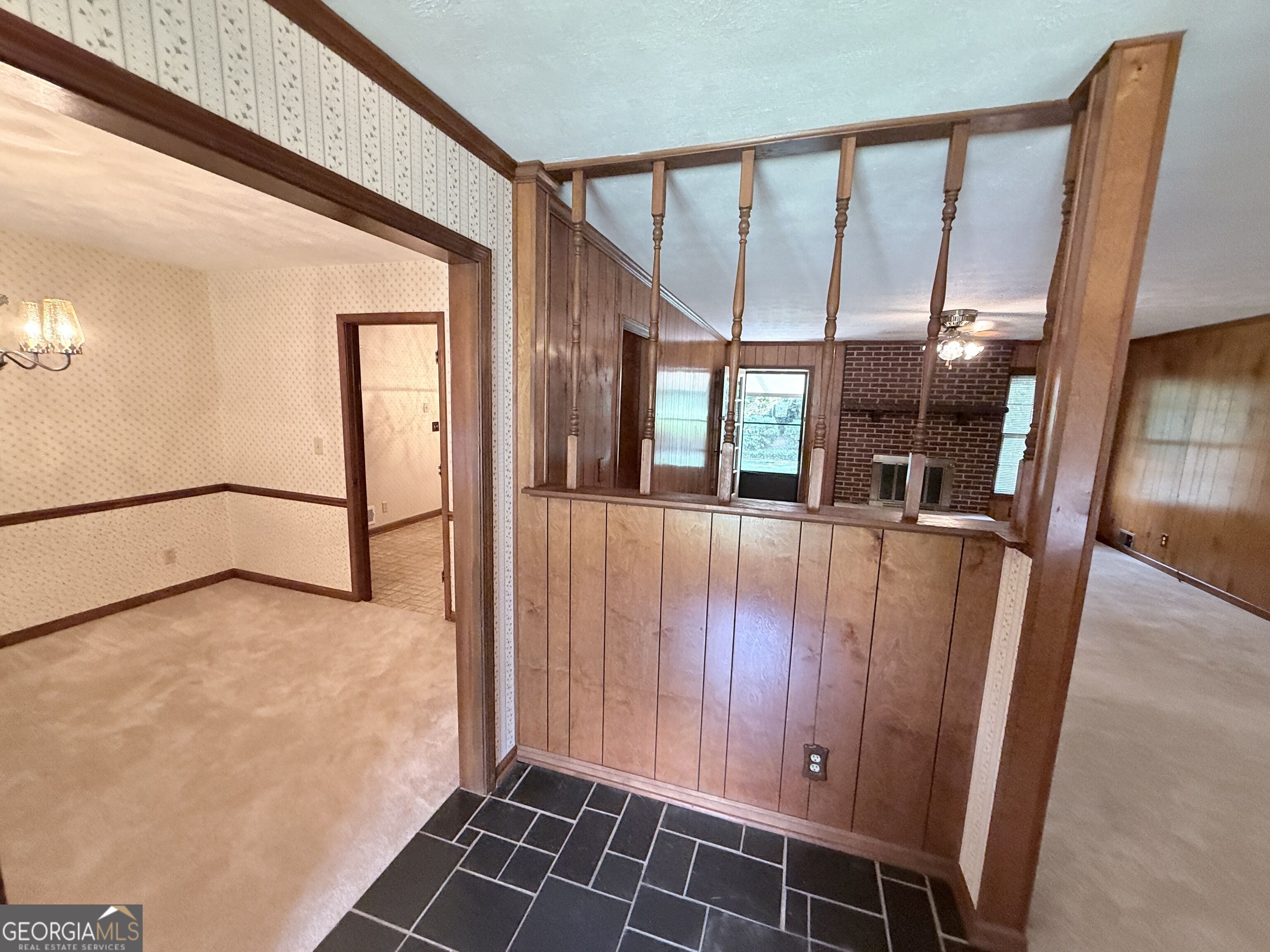 2305 Village Drive Property Photo 26