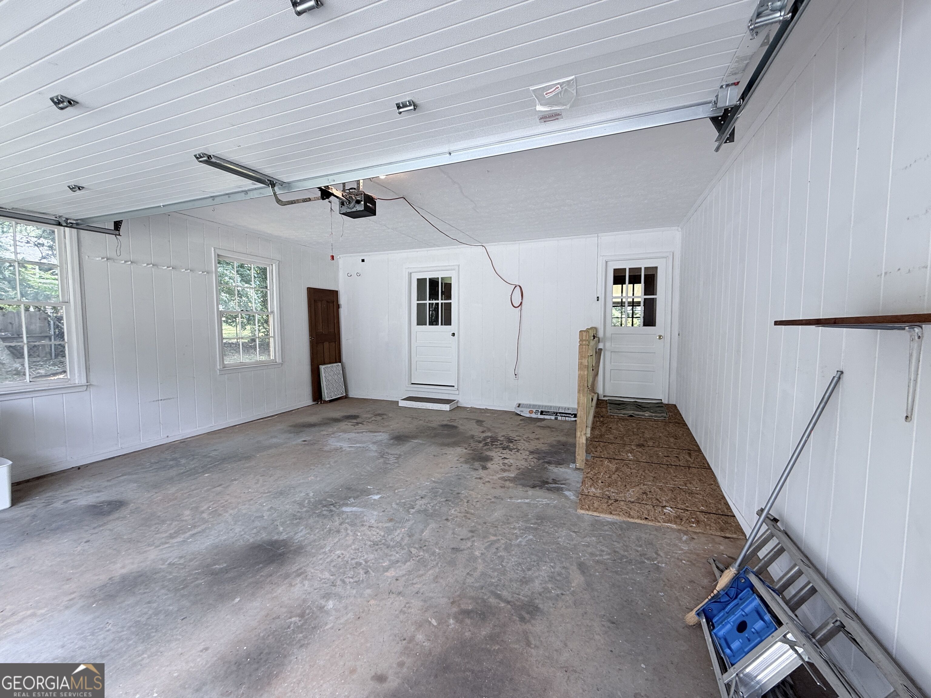 2305 Village Drive Property Photo 33