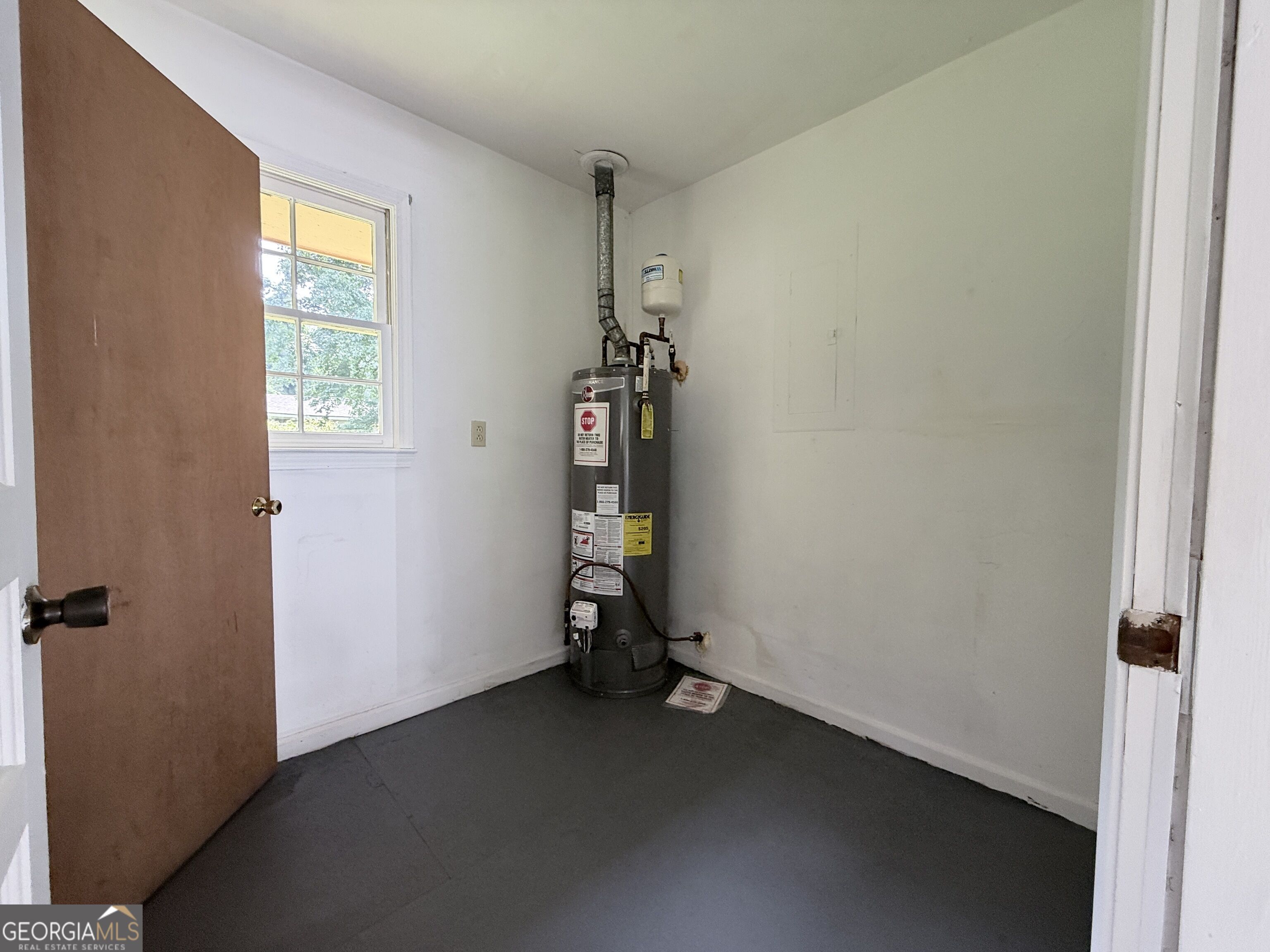 2305 Village Drive Property Photo 34