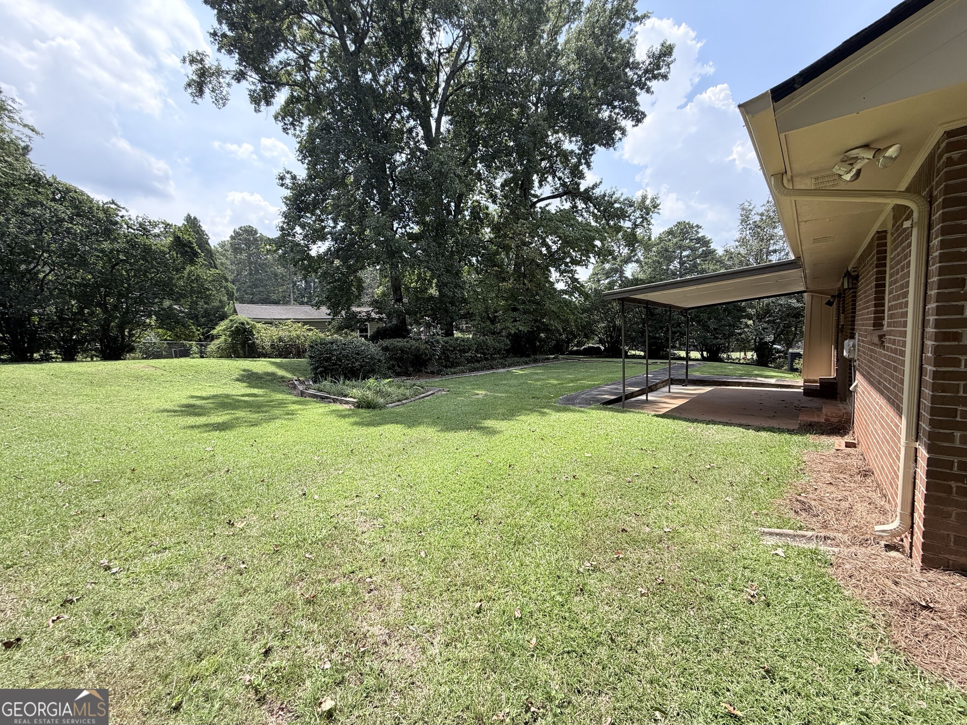 2305 Village Drive Property Photo 40