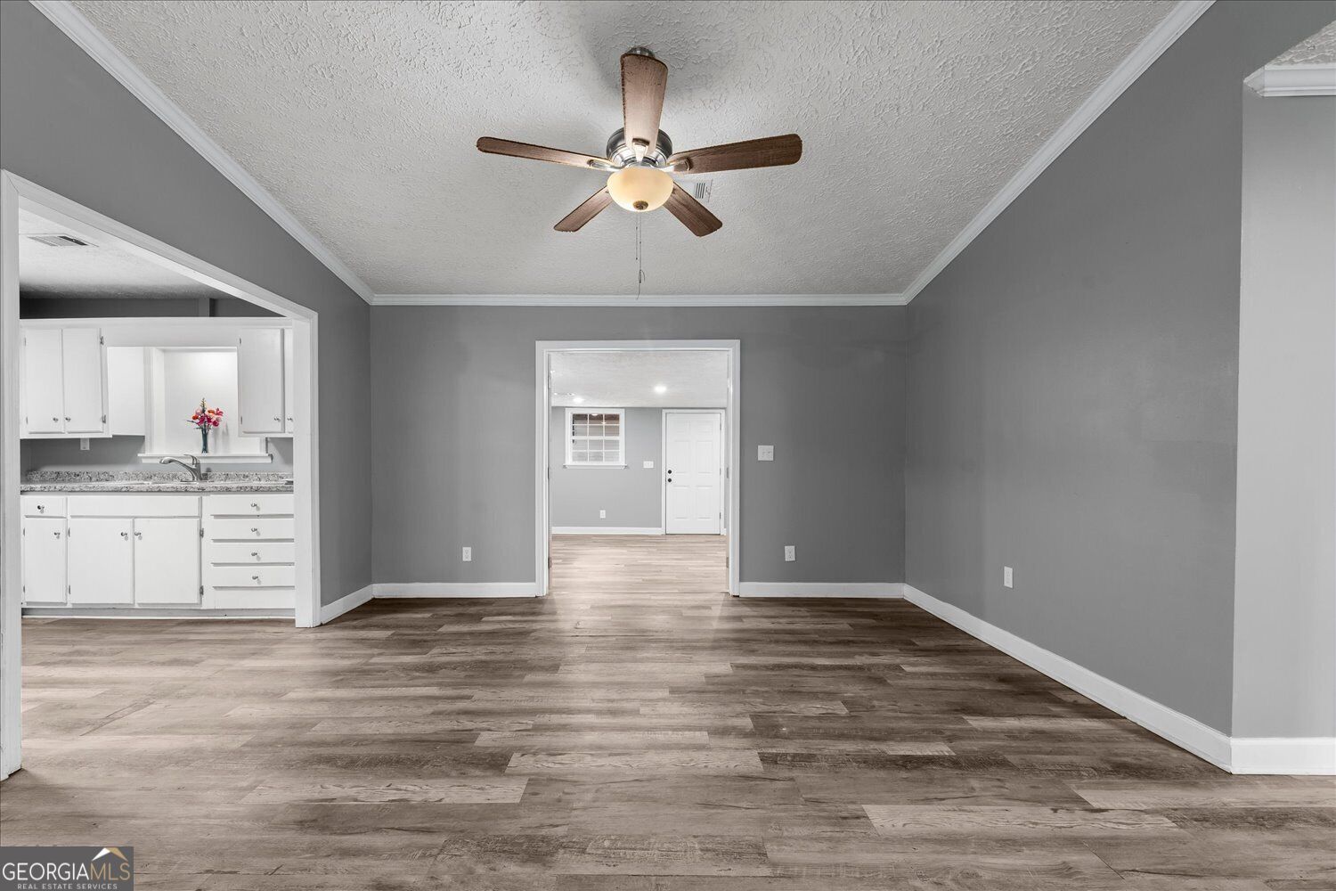 566 Shadowmoor Circle Property Photo 13