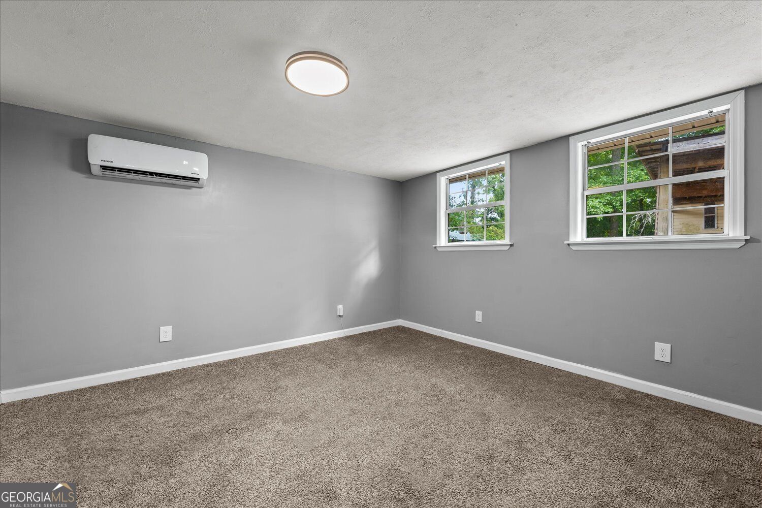 566 Shadowmoor Circle Property Photo 16