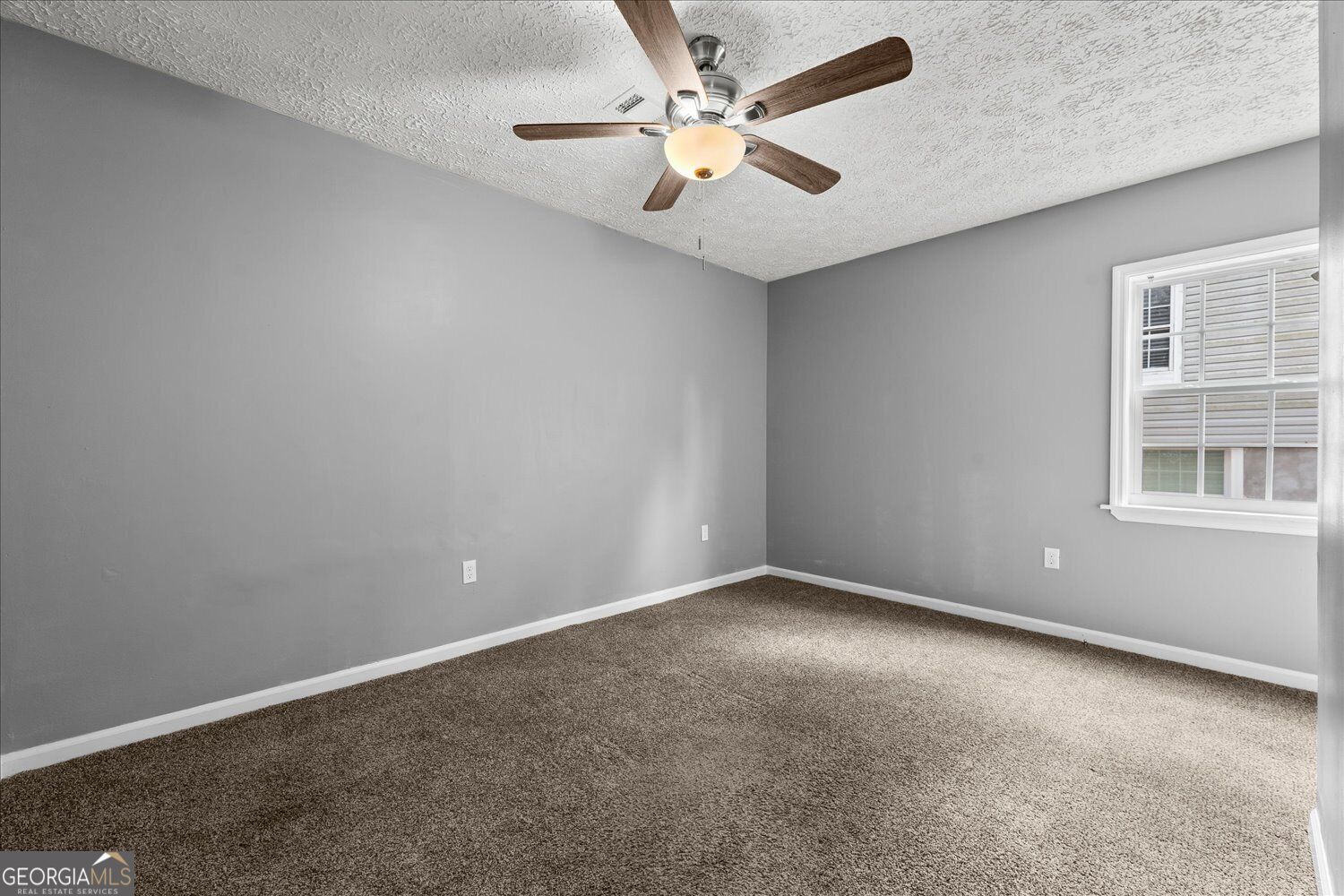 566 Shadowmoor Circle Property Photo 27