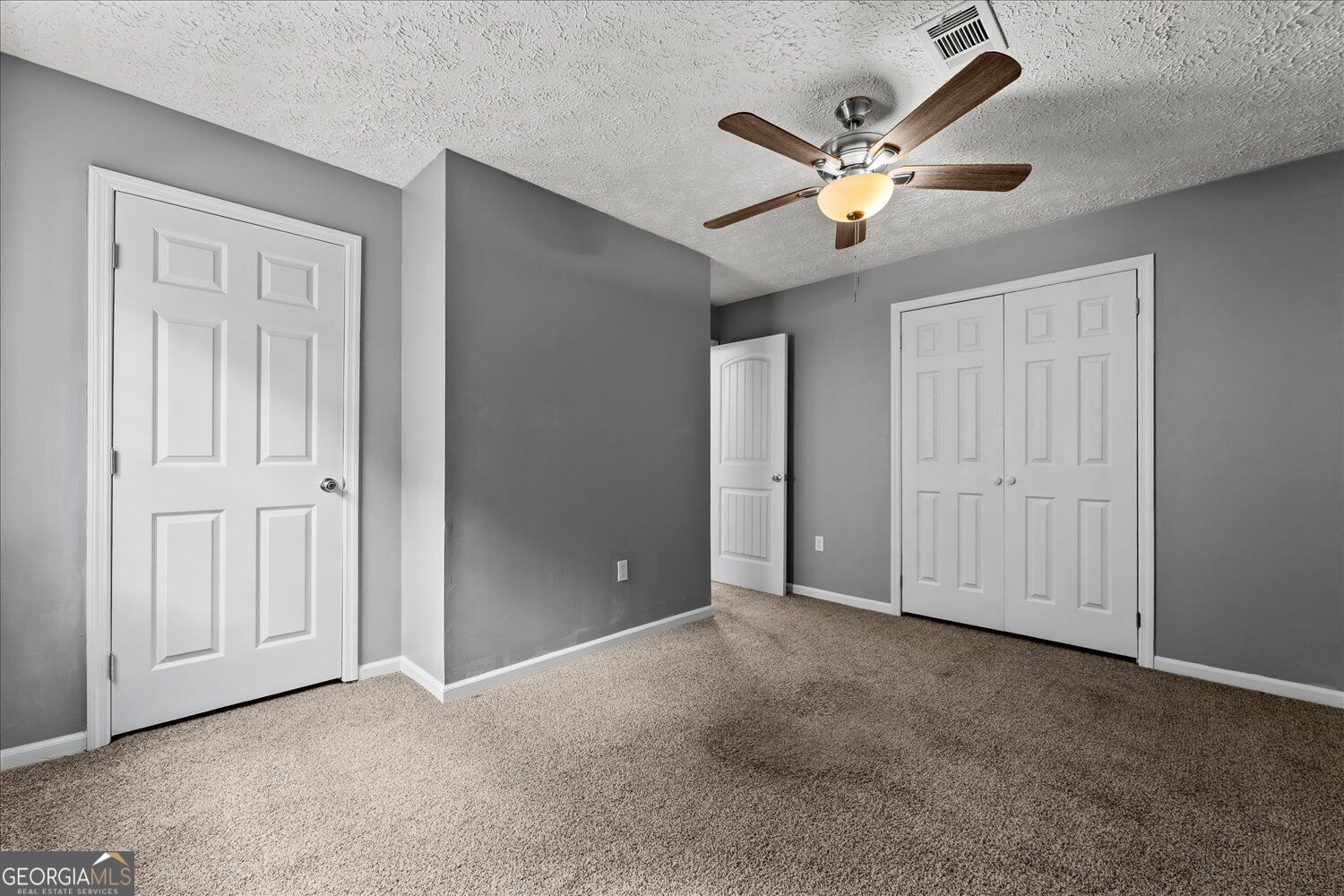 566 Shadowmoor Circle Property Photo 28