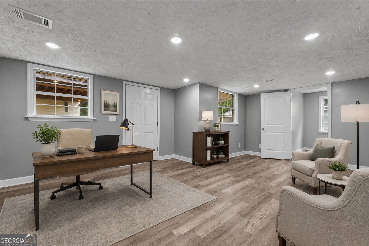 566 Shadowmoor Circle Property Photo 34
