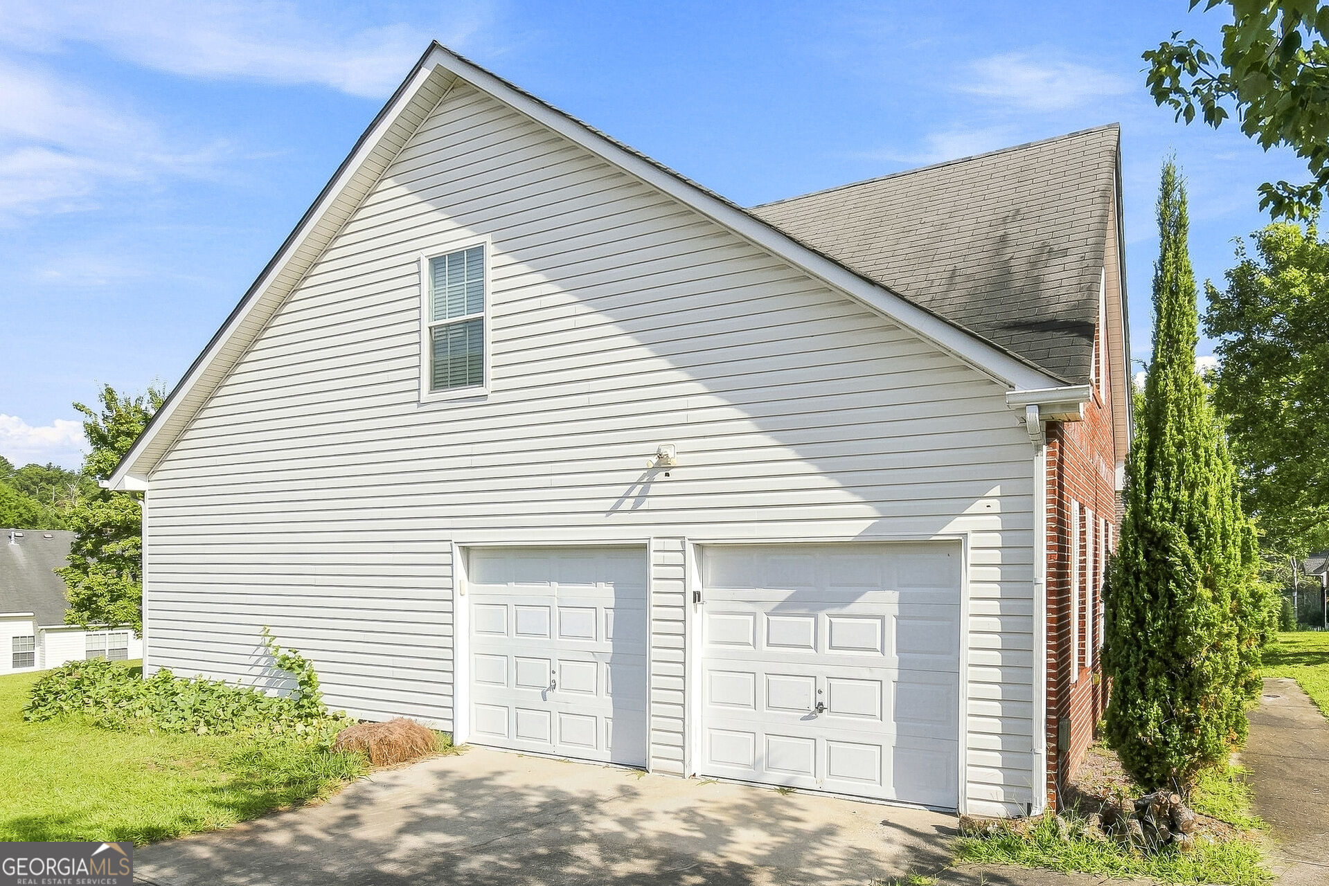 3689 Gray Birch Drive Property Photo 1