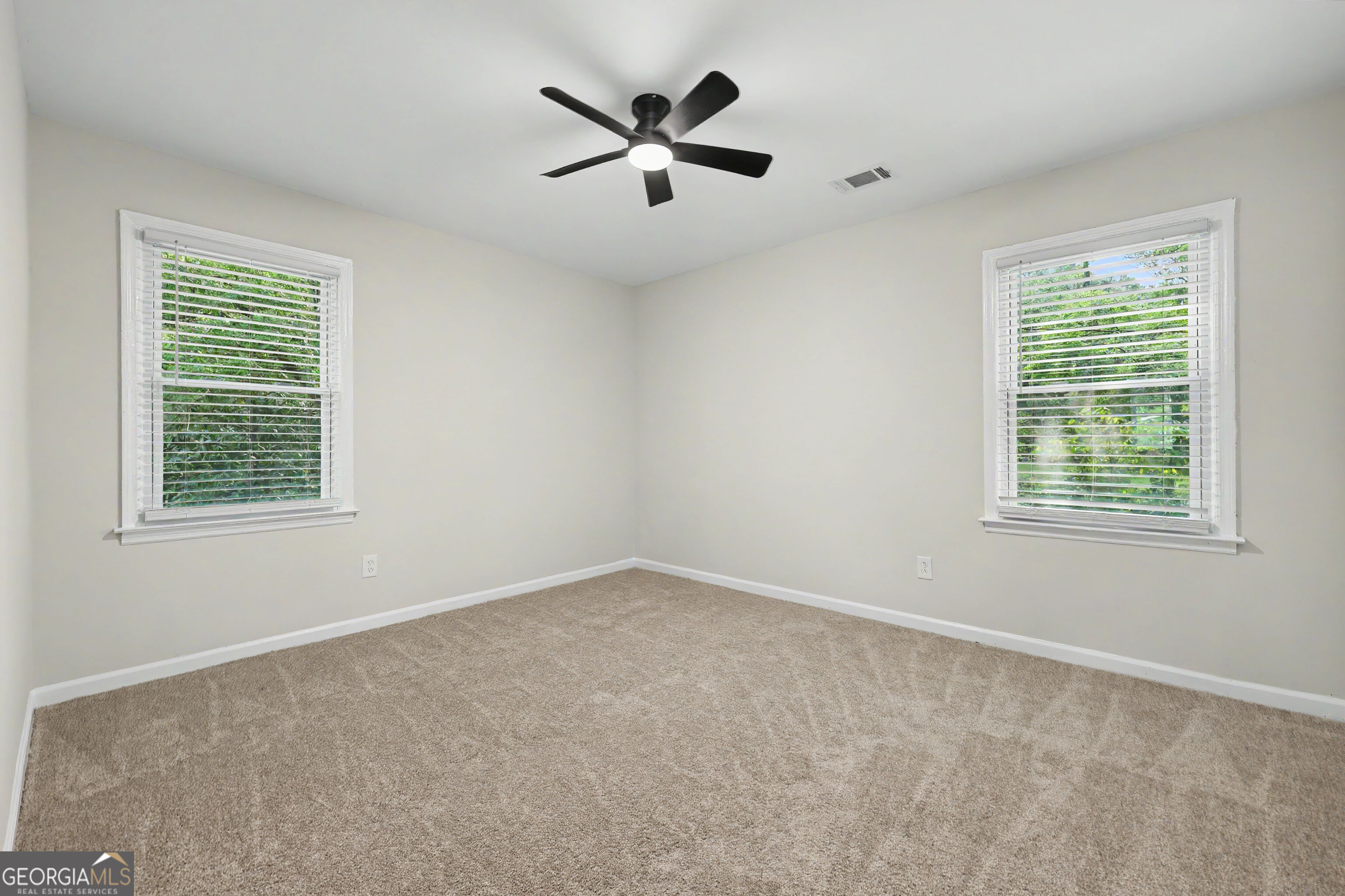 25 Mimosa Road Property Photo 14