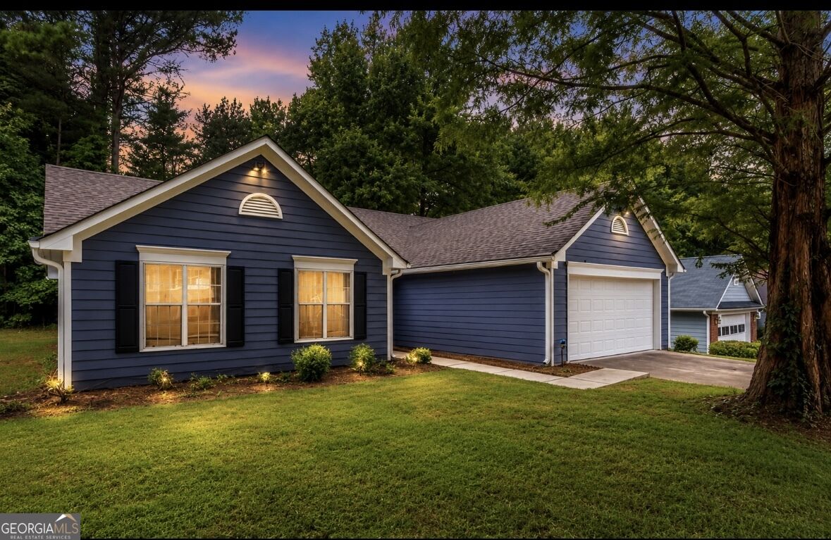 956 Forest Path Property Photo 1