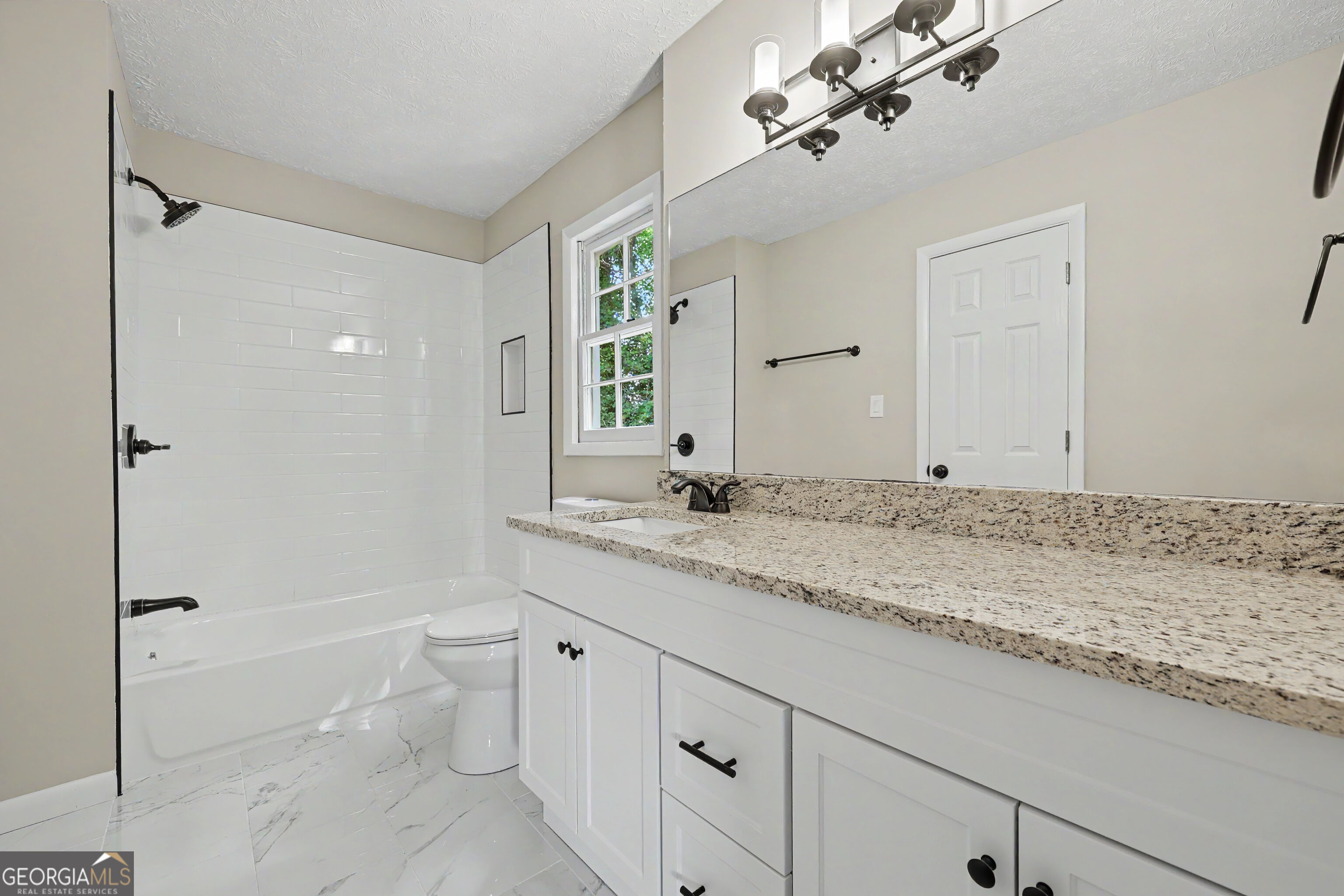 6200 Auburn Drive Property Photo 14