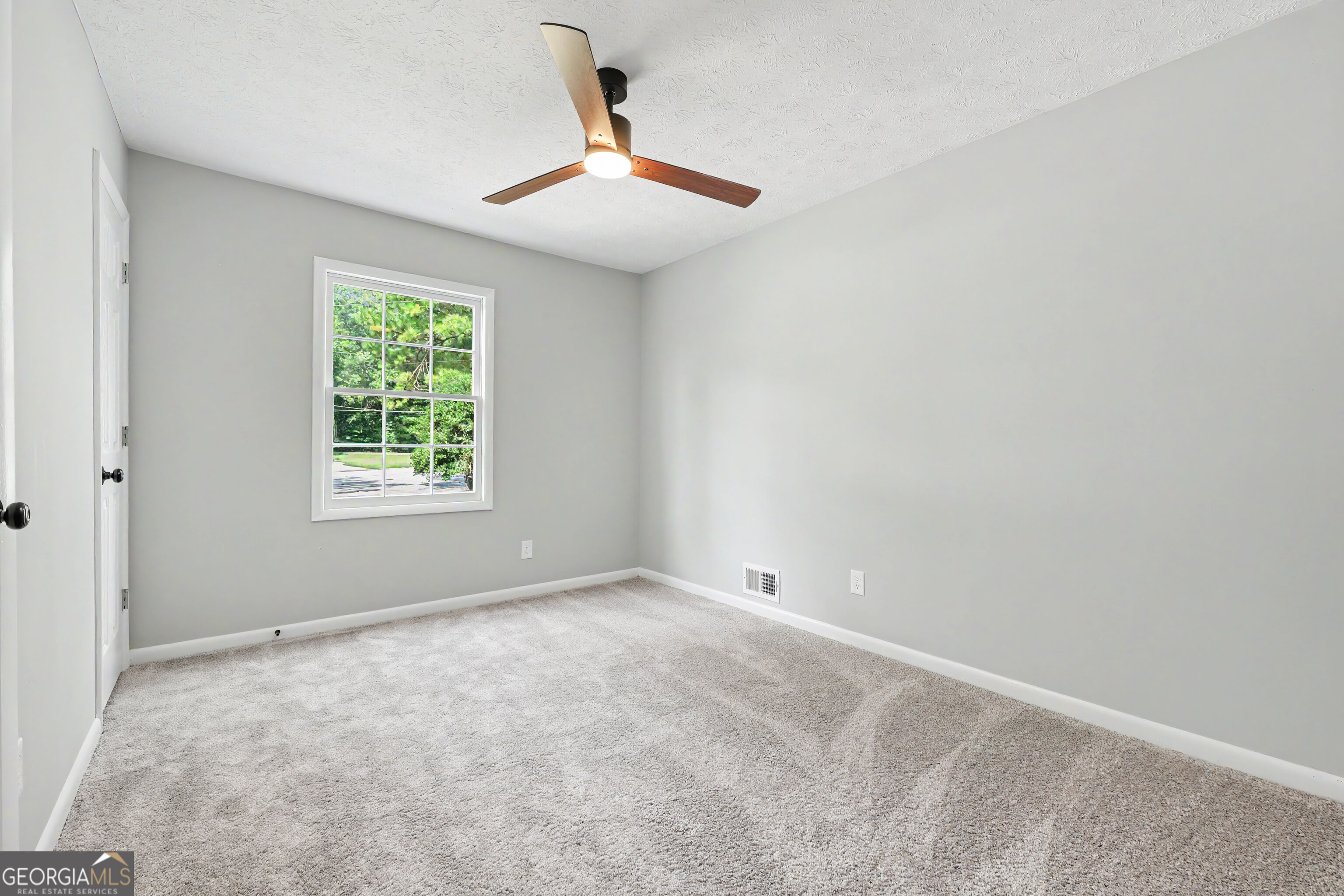 6200 Auburn Drive Property Photo 17