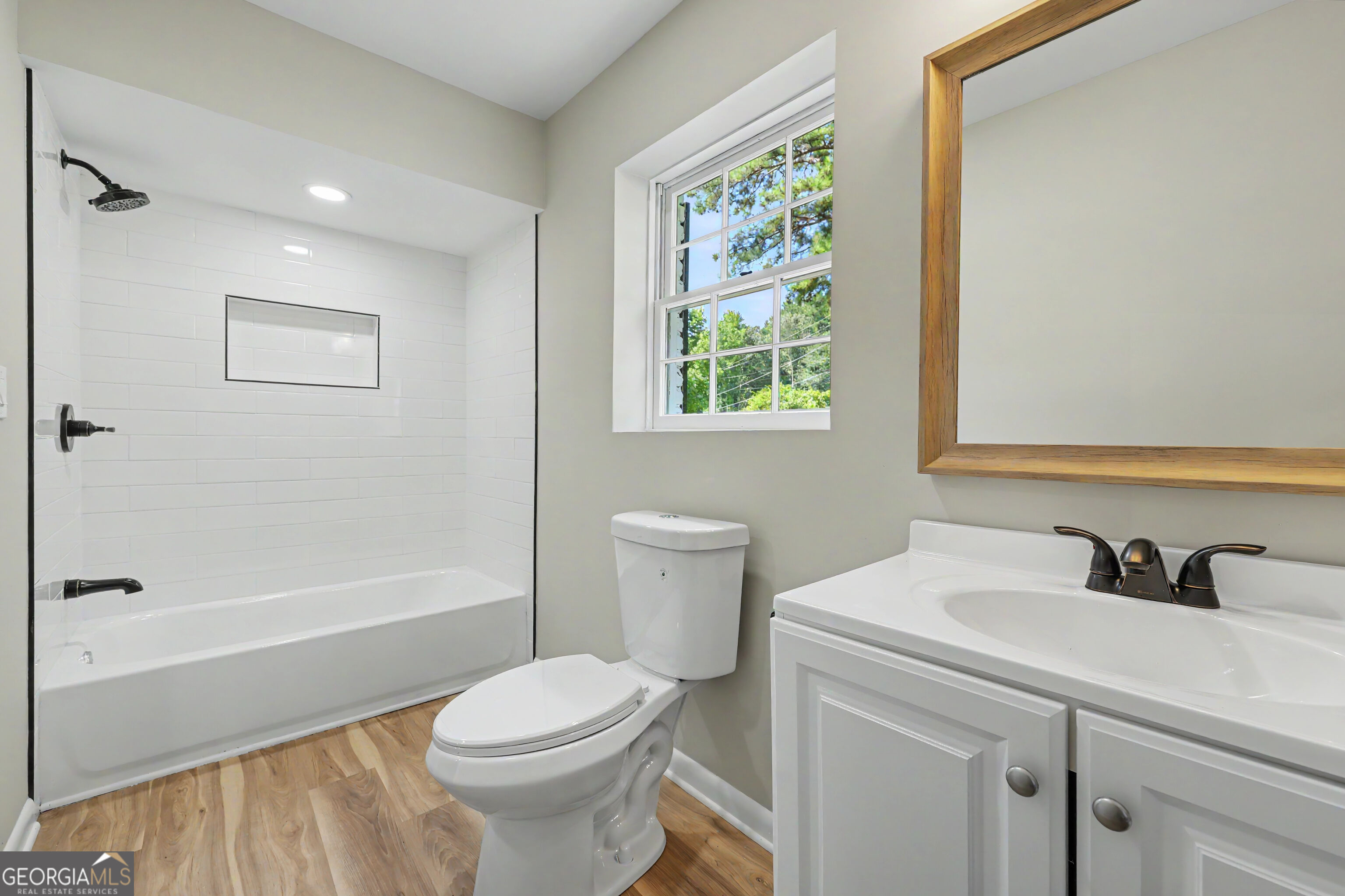 6200 Auburn Drive Property Photo 25