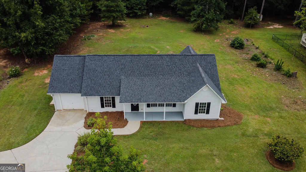 156 Whispering Pines Trail Property Photo 6