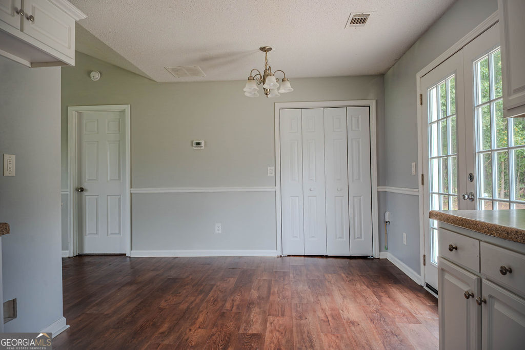 156 Whispering Pines Trail Property Photo 16