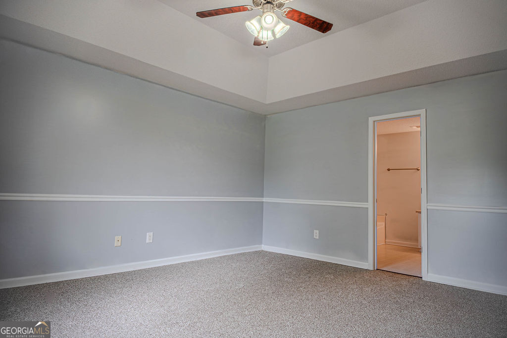 156 Whispering Pines Trail Property Photo 17