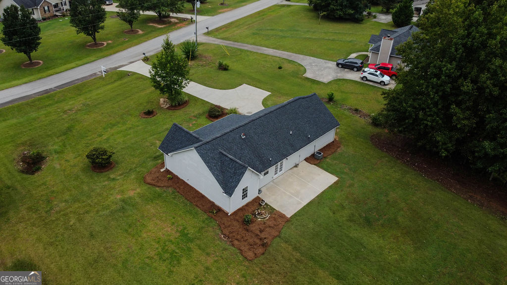 156 Whispering Pines Trail Property Photo 32