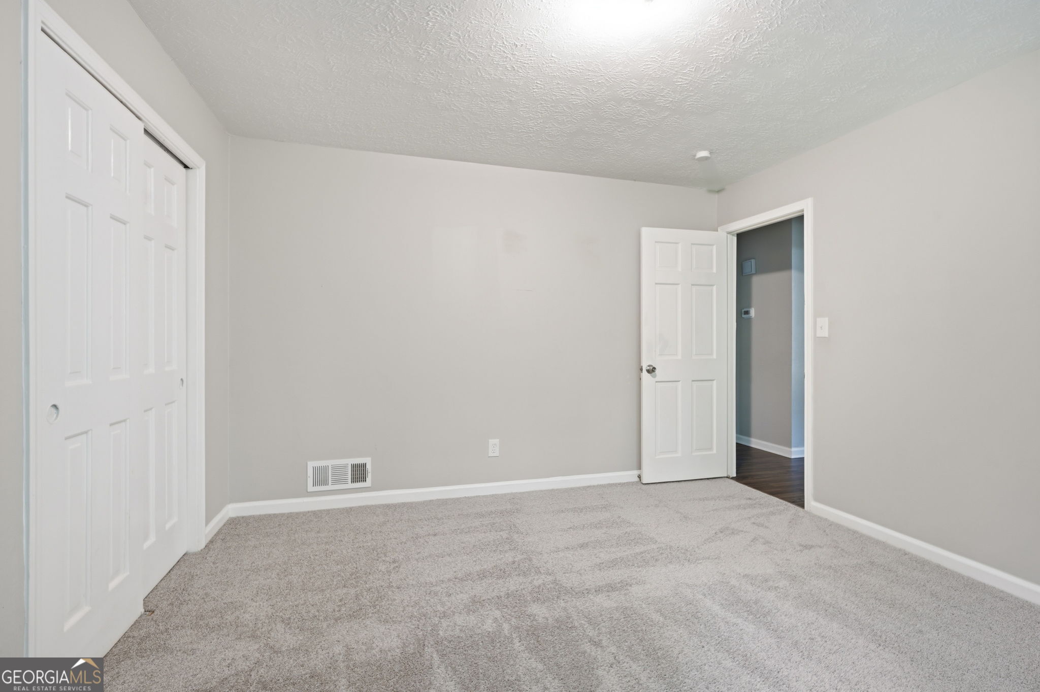 4270 Cove Way Ne Property Photo 19