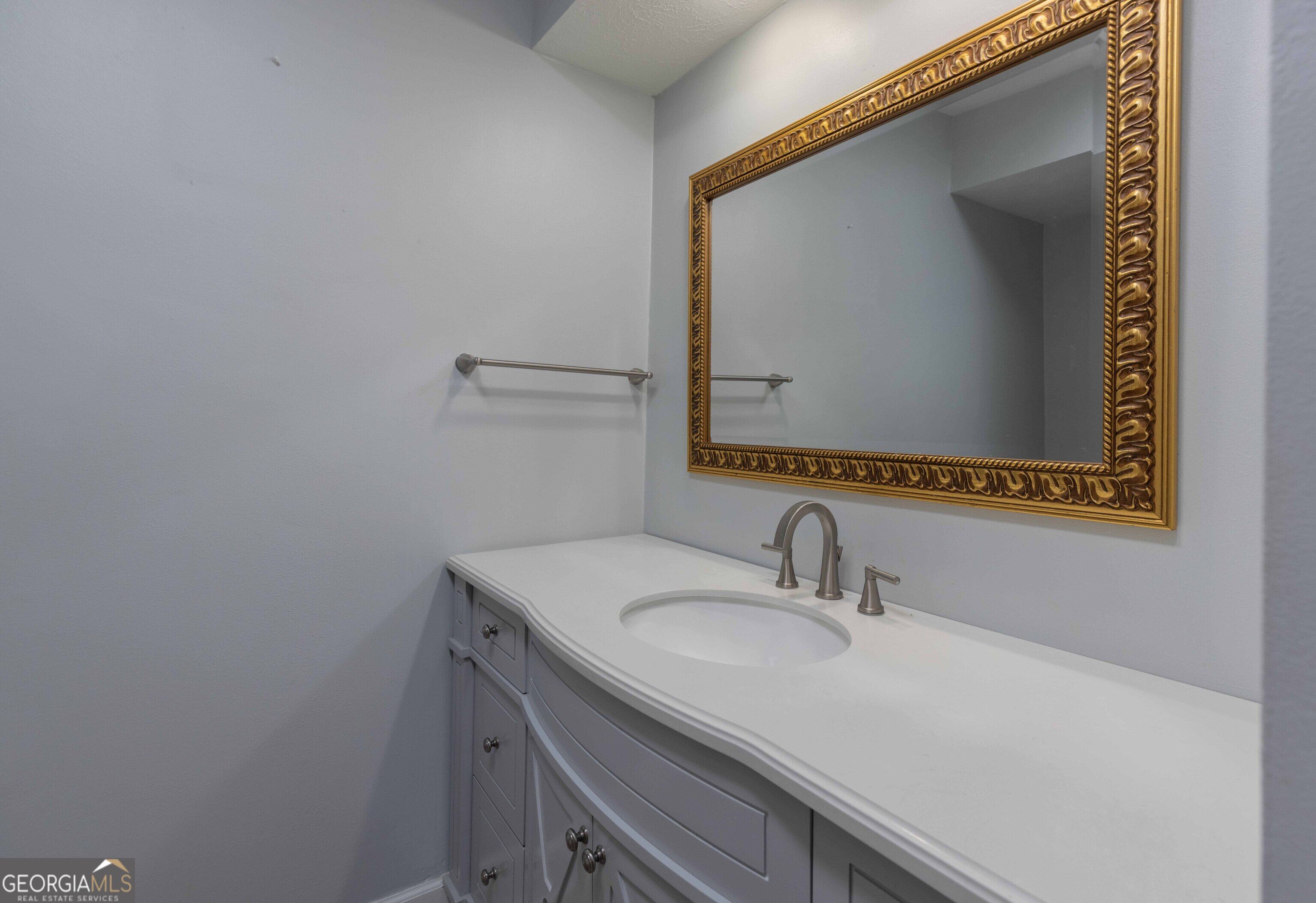 6101 River Road Property Photo 22