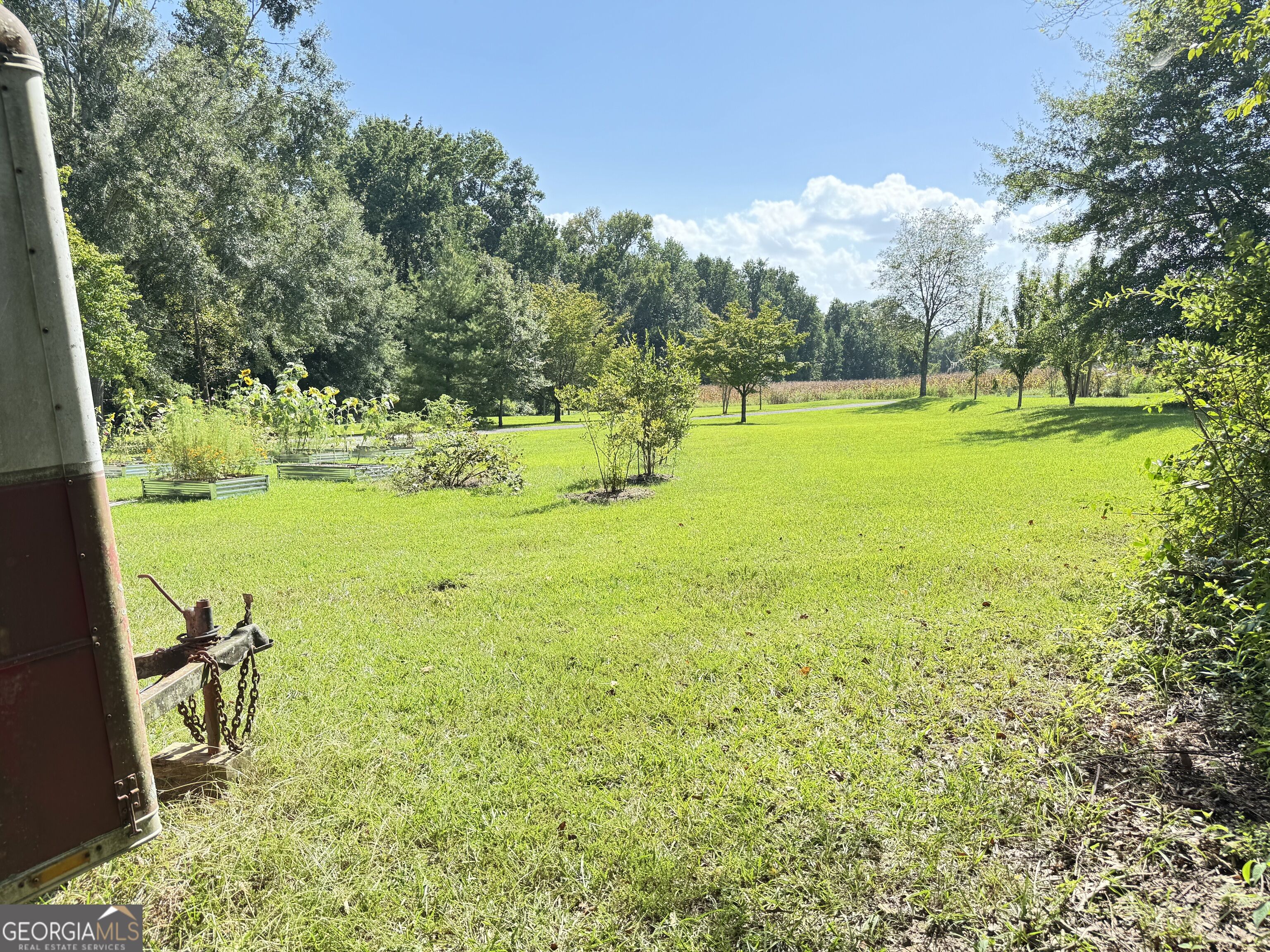 1027 1st Avenue Property Photo 11
