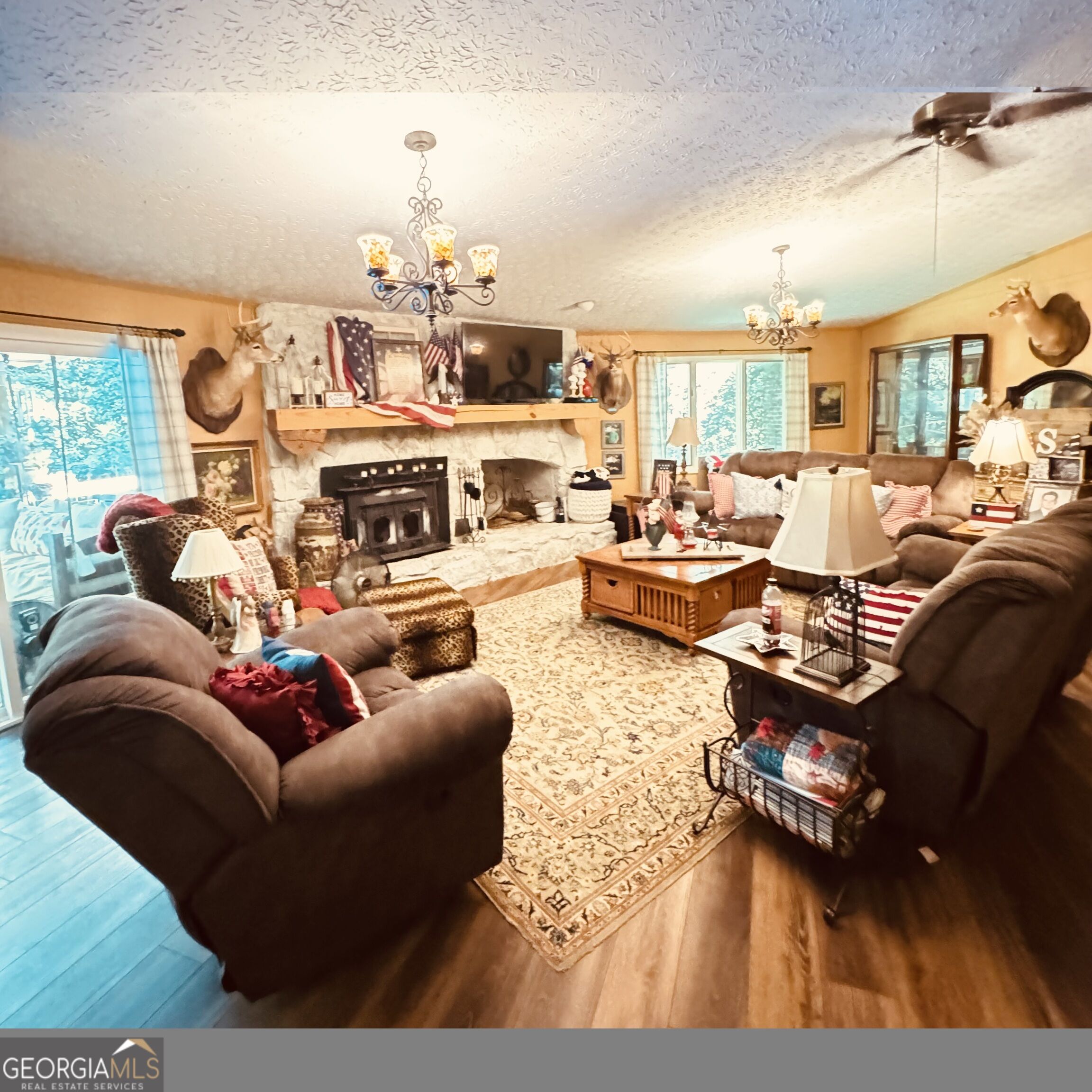 1027 1st Avenue Property Photo 12
