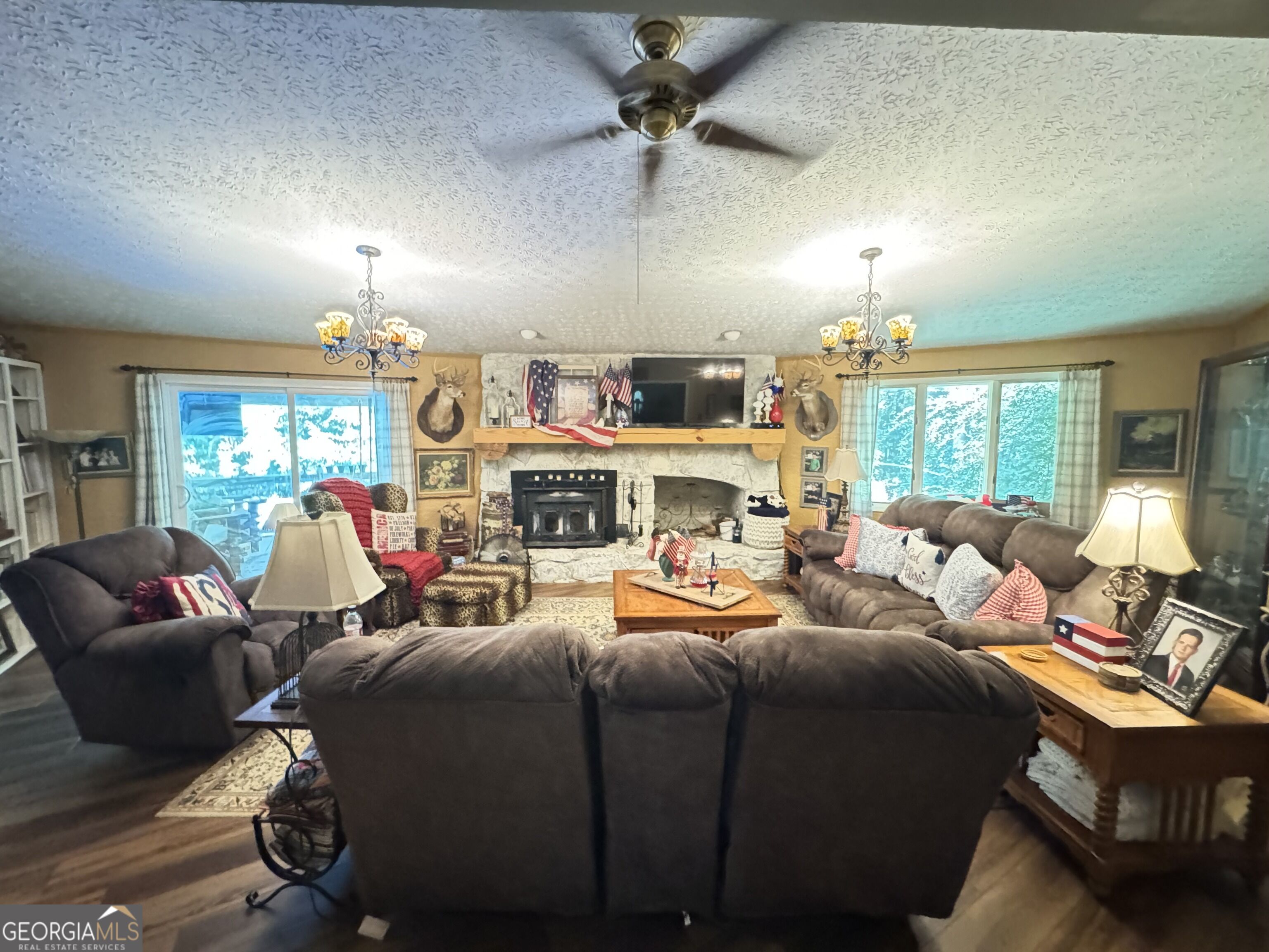 1027 1st Avenue Property Photo 18