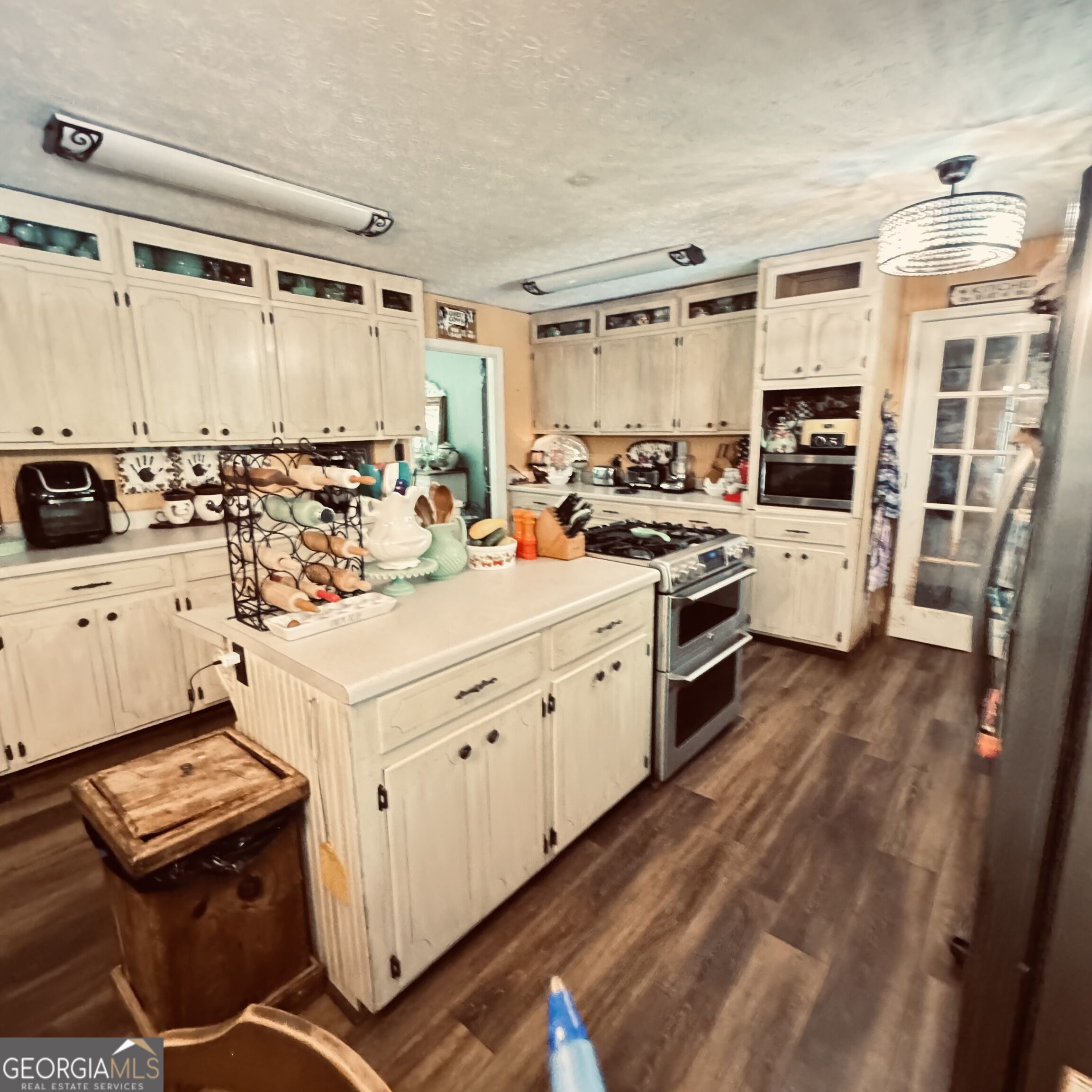 1027 1st Avenue Property Photo 19