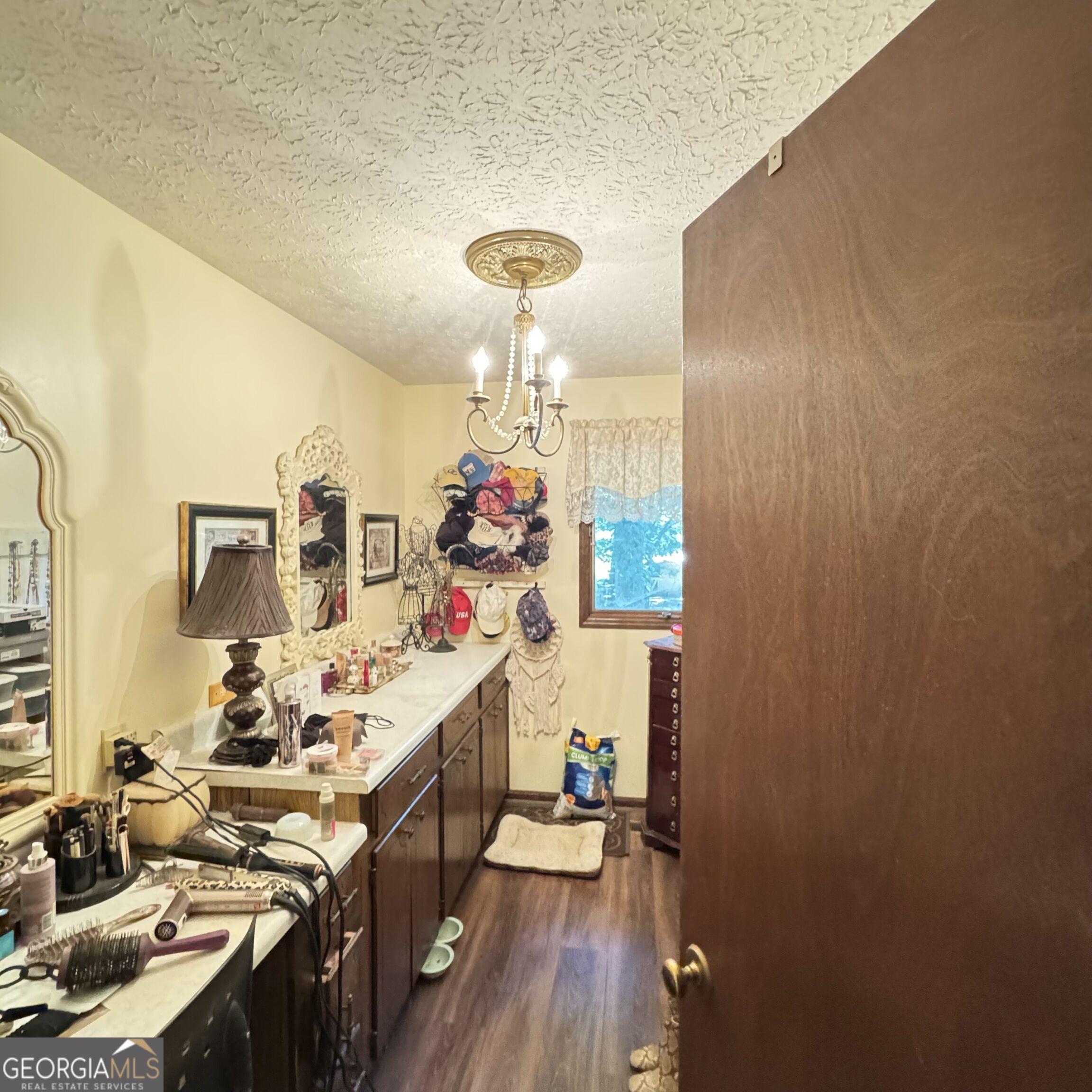 1027 1st Avenue Property Photo 49