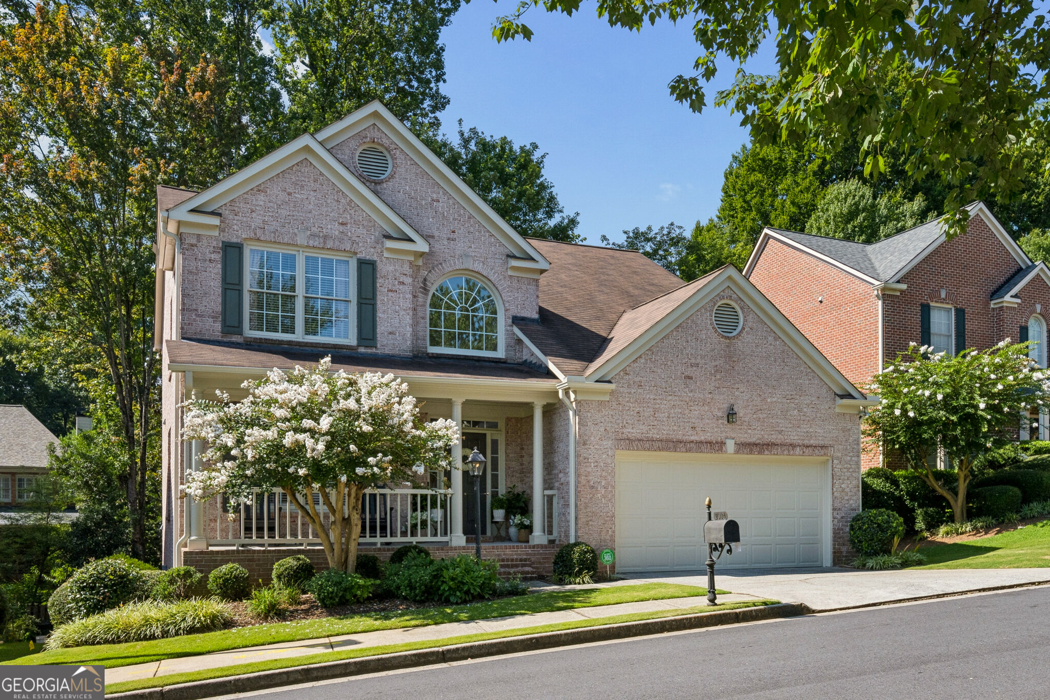 2024 Gramercy Circle Property Photo 3