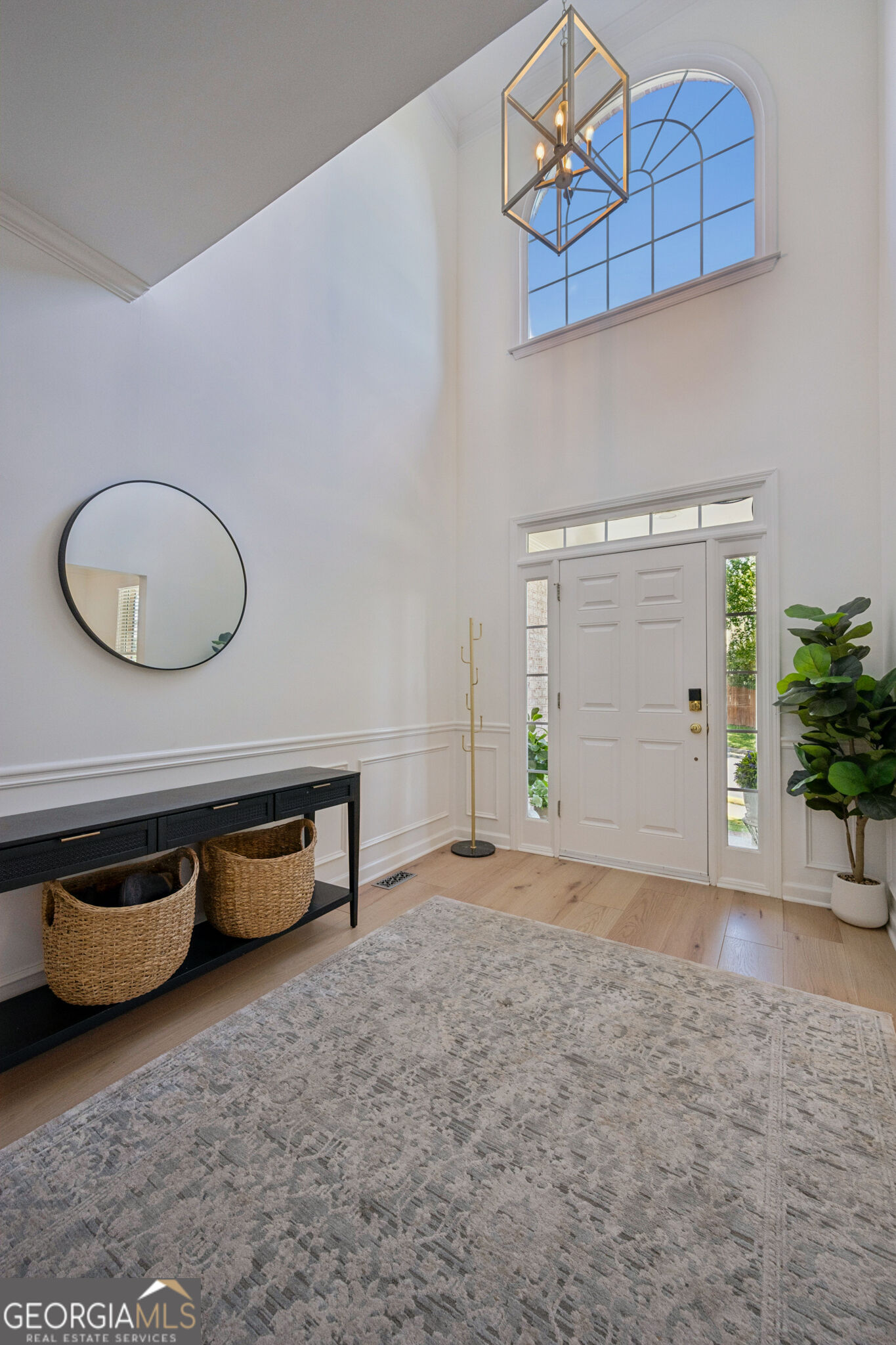 2024 Gramercy Circle Property Photo 6
