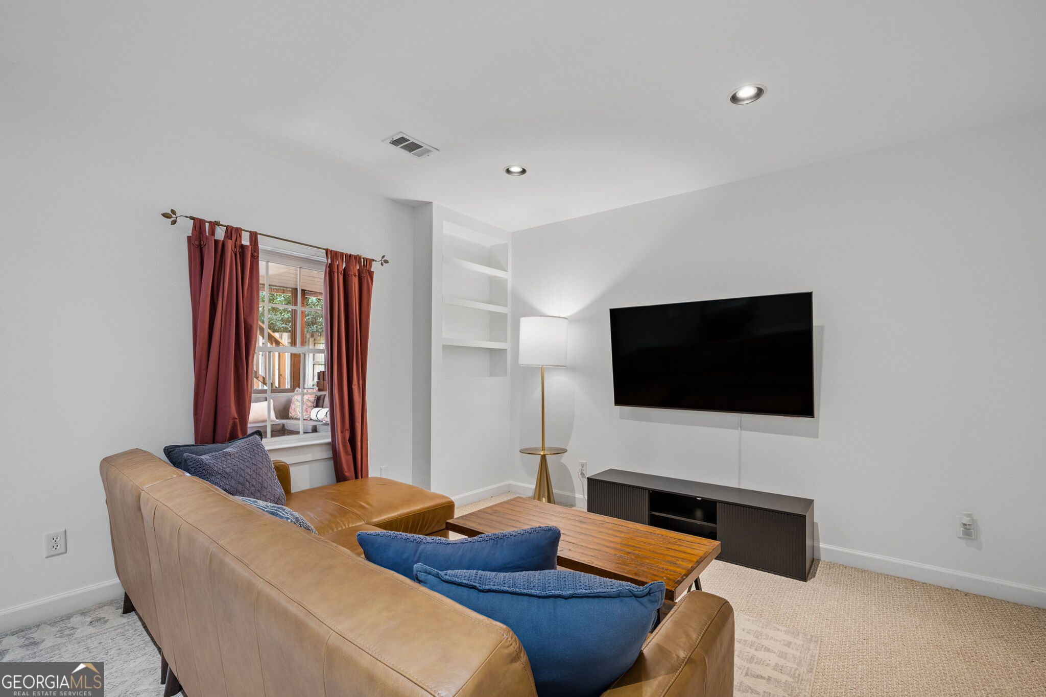 2024 Gramercy Circle Property Photo 36