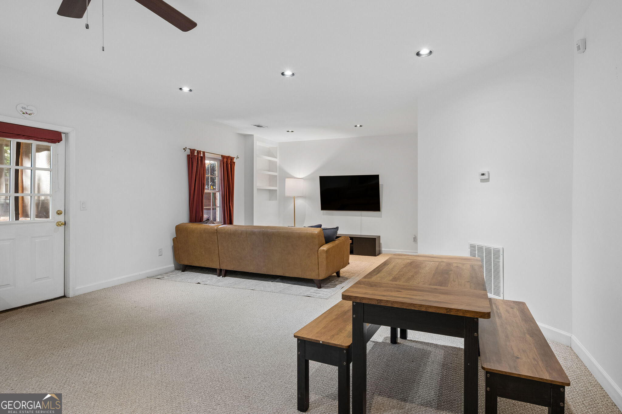 2024 Gramercy Circle Property Photo 37