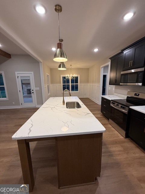 603 Silver Dollar Road Property Photo 6