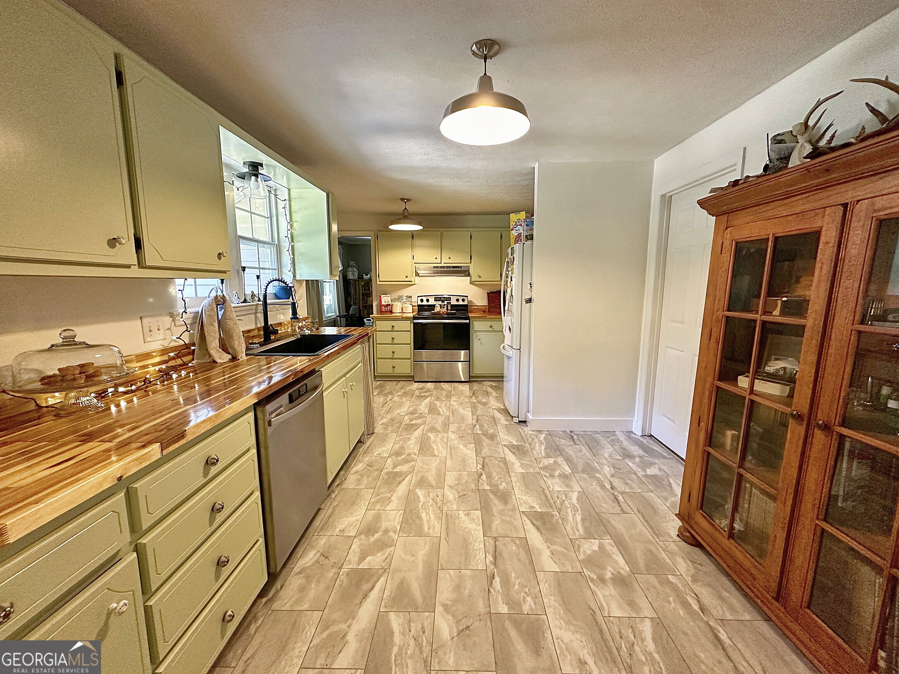 923 Youngs Mill Road Property Photo 14