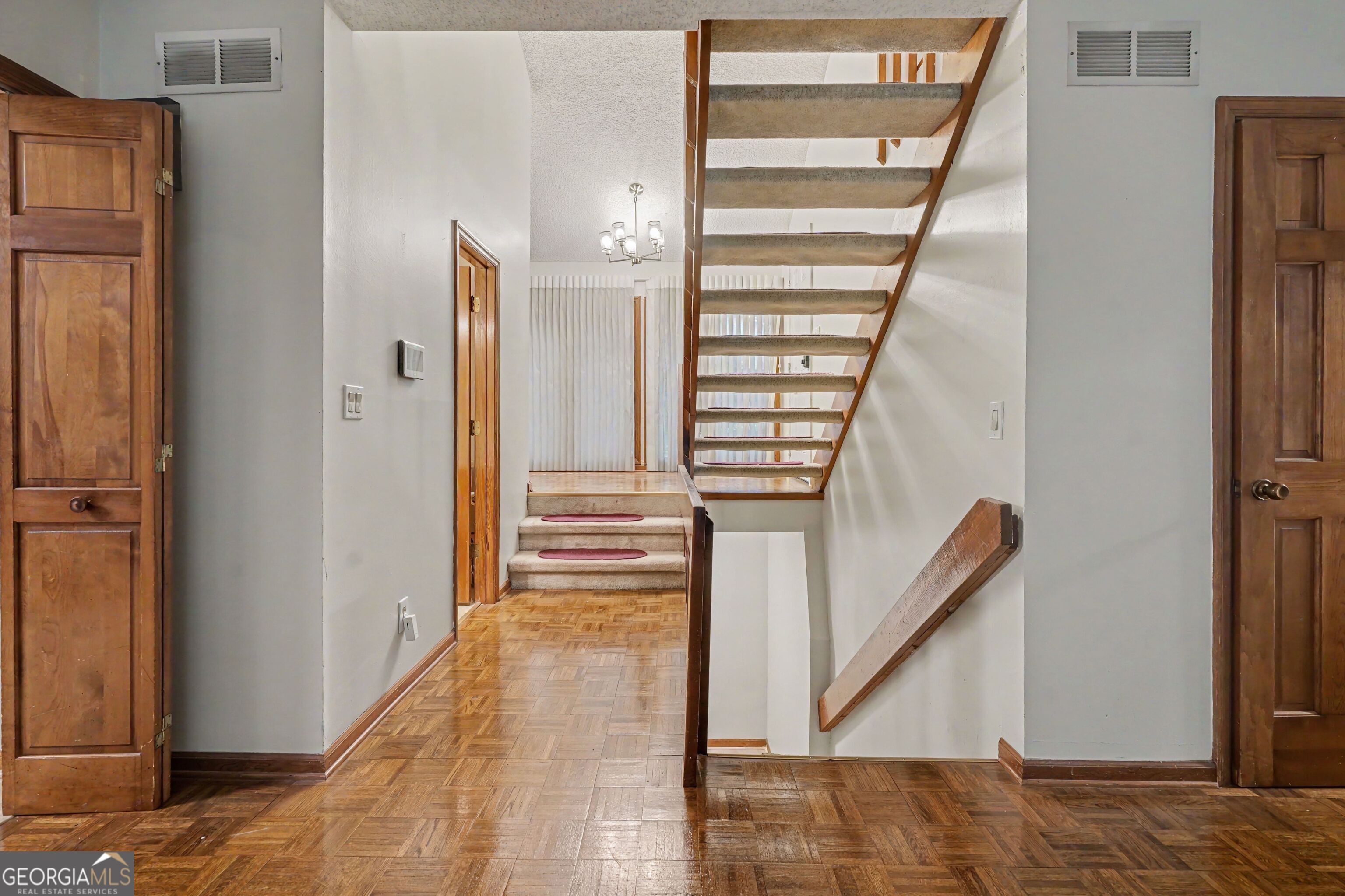 500 Hickory Hills Trail Property Photo 24