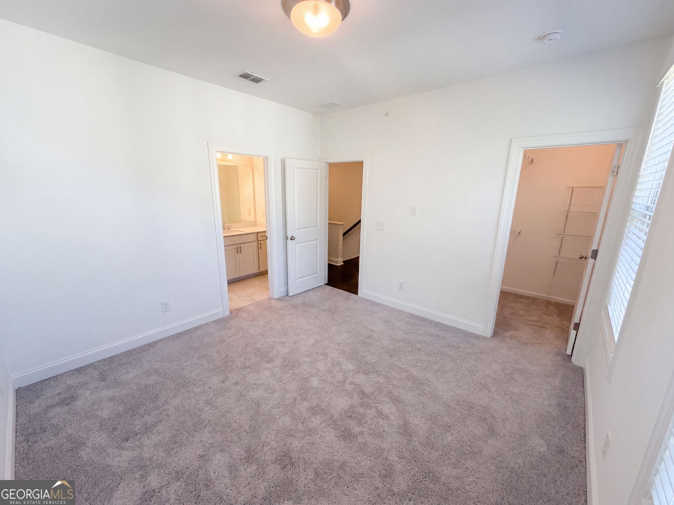 415 Olmstead Way # 68 Property Photo 11