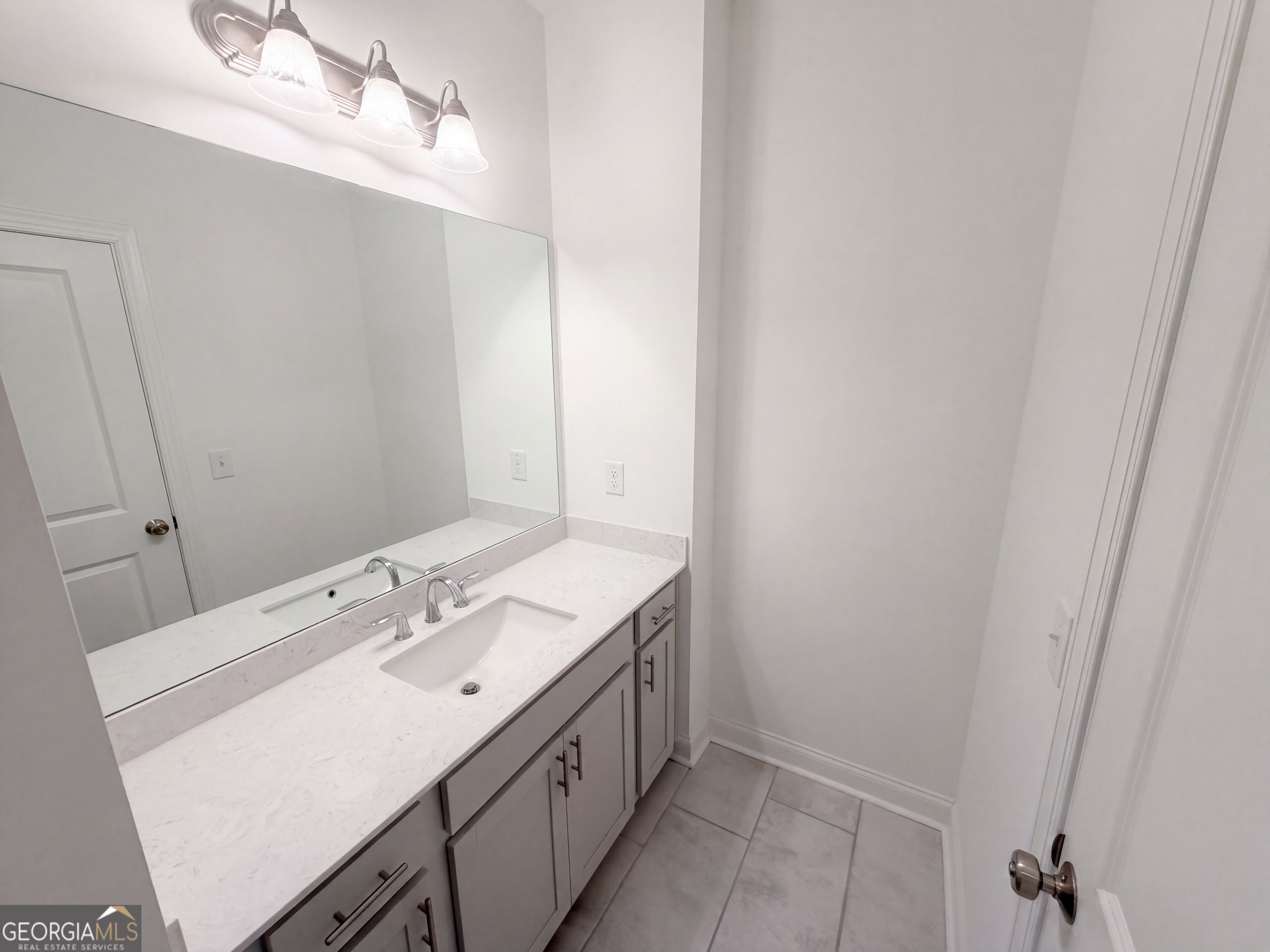 415 Olmstead Way # 68 Property Photo 16