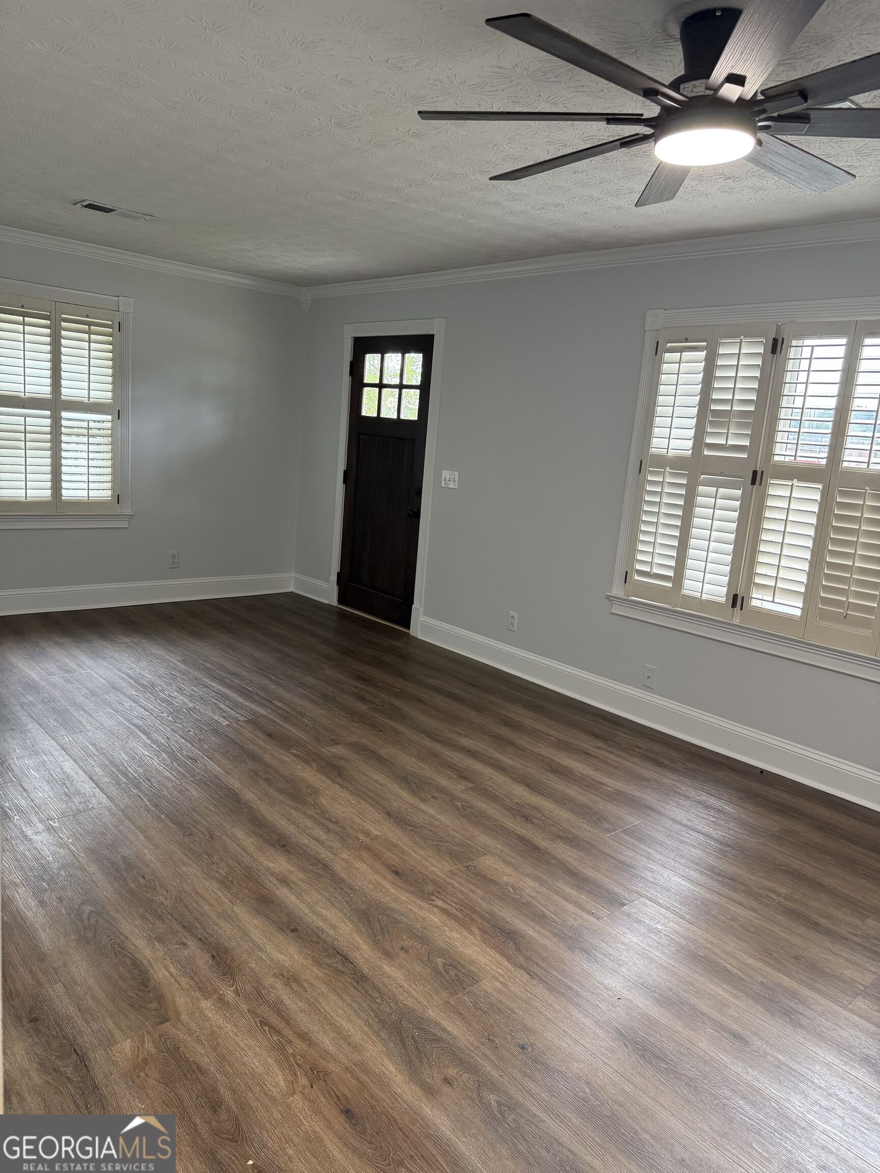 604 Lynn Avenue Property Photo 8