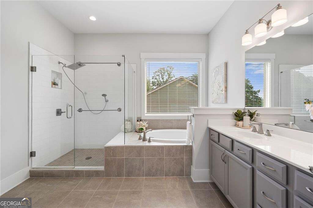 111 Summit View Court Property Photo 42