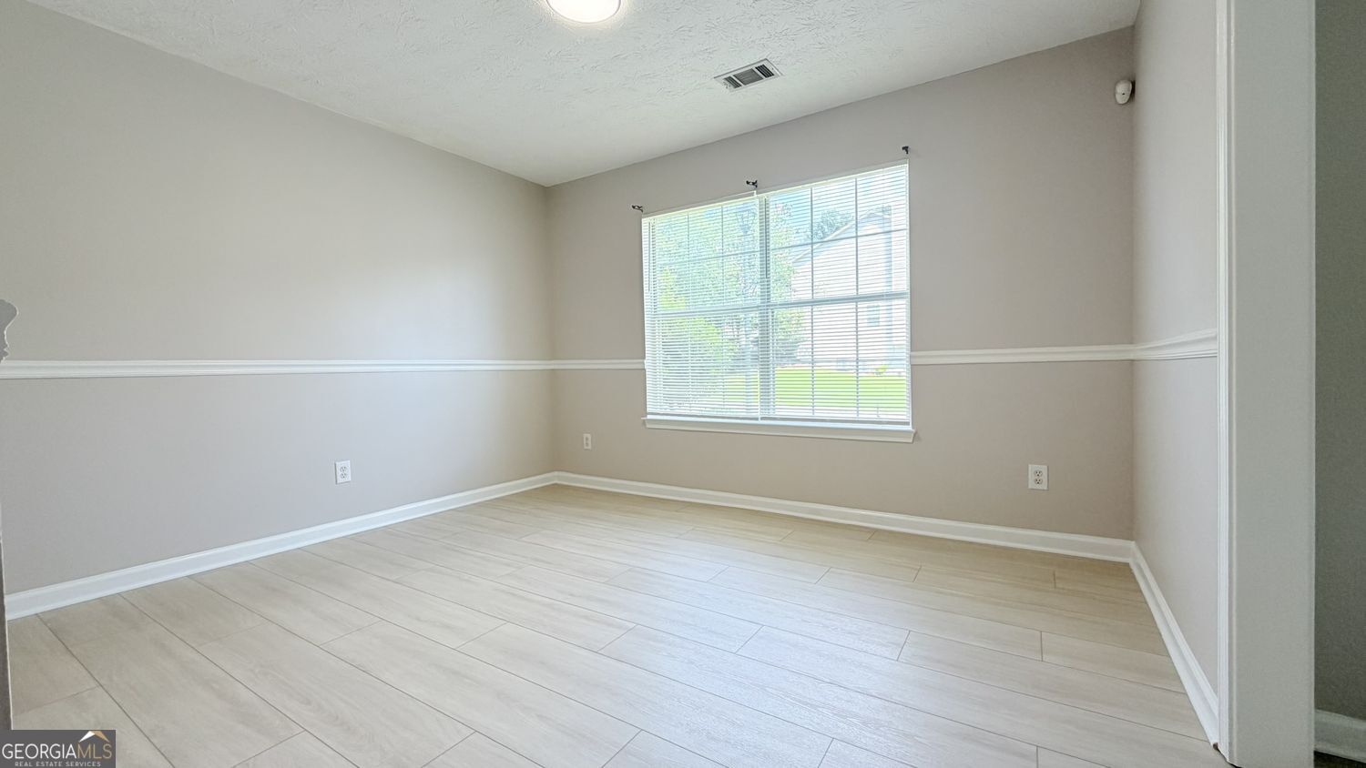3010 Ennfield Lane Property Photo 5