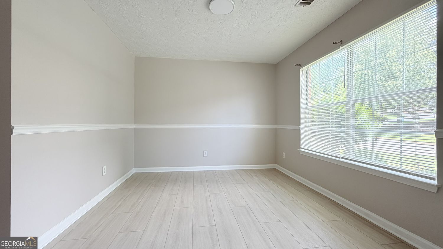 3010 Ennfield Lane Property Photo 6