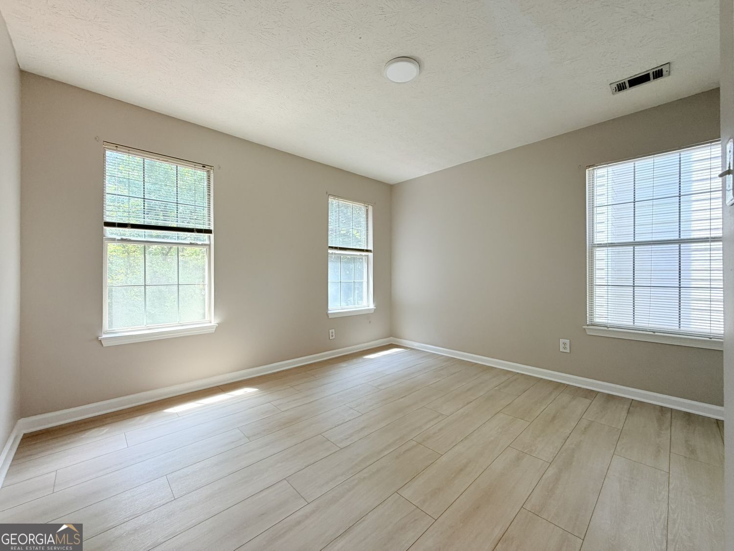 3010 Ennfield Lane Property Photo 32